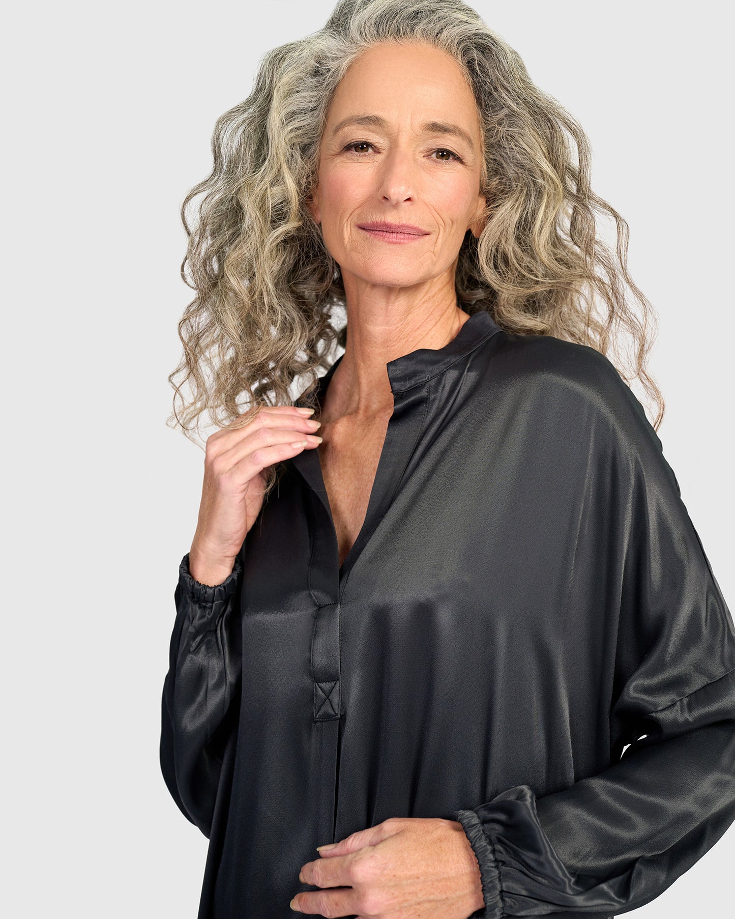 שמלה ביוטי שחורה