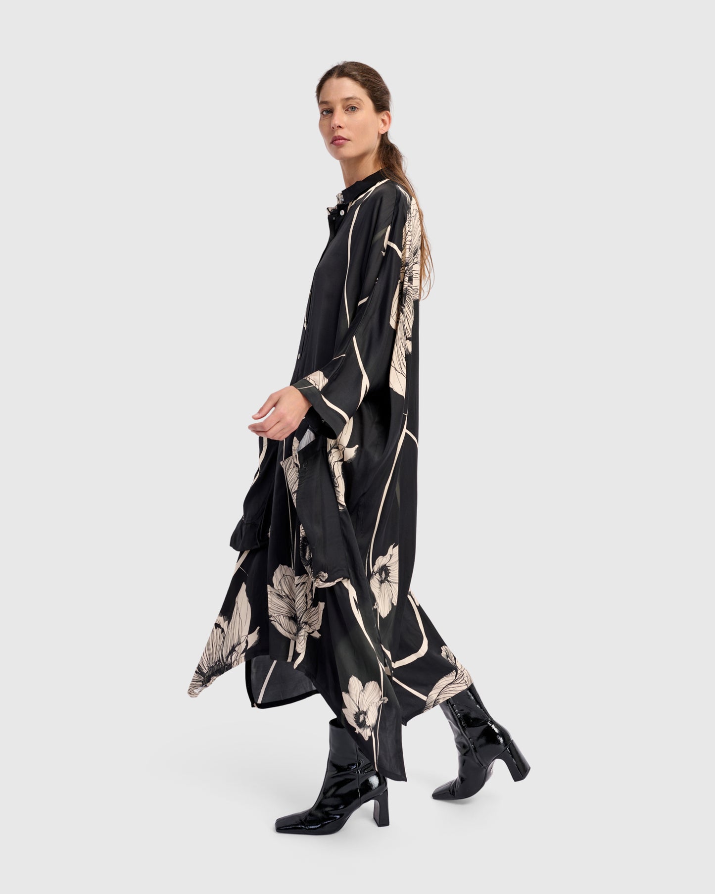 גלבייה חגיגה פרח שמנת