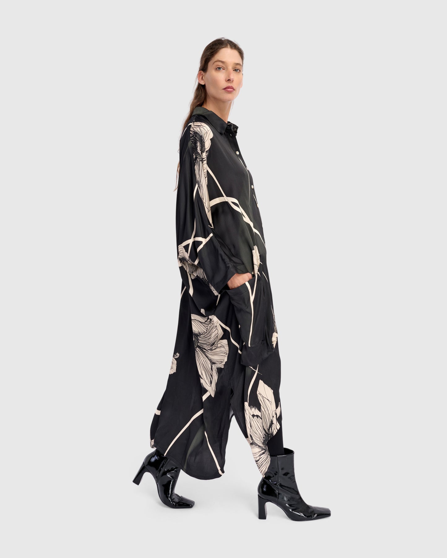 גלבייה חגיגה פרח שמנת