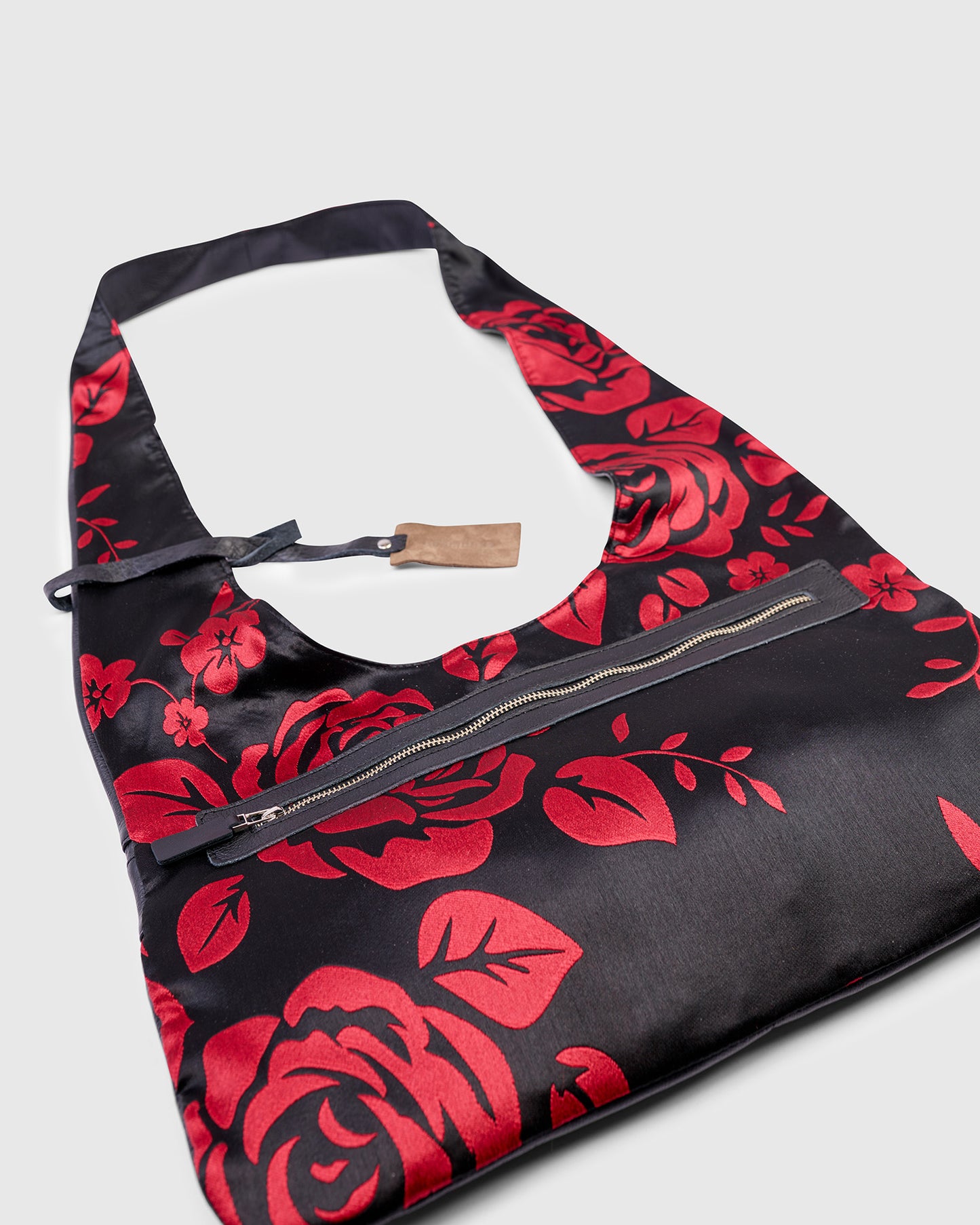 תיק חופשי שחור