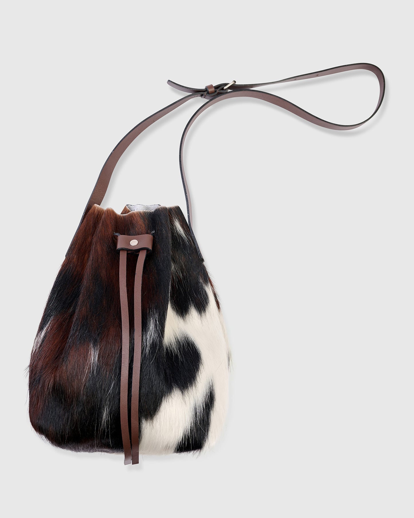 תיק אמיתי טבעי