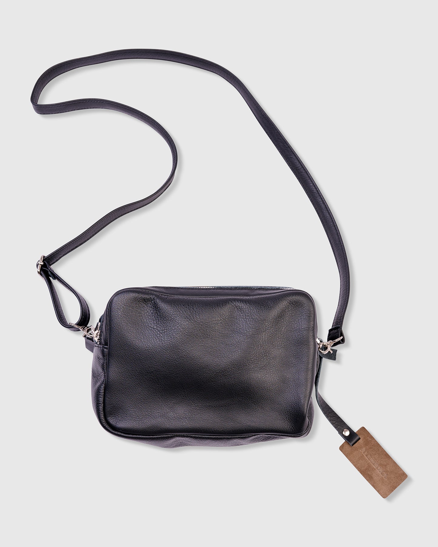 תיק חמודי שחור