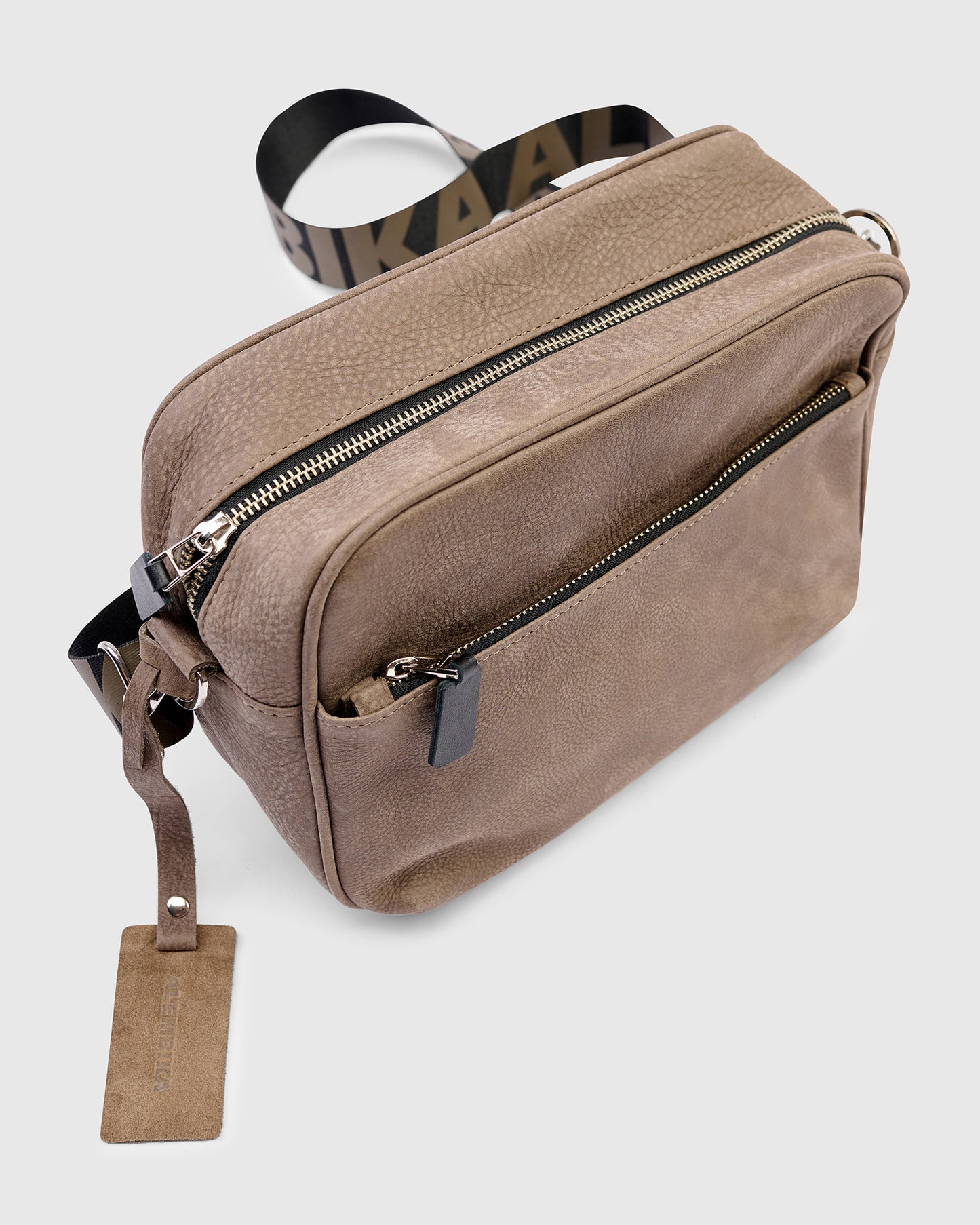 תיק משופר קפוצ'ינו