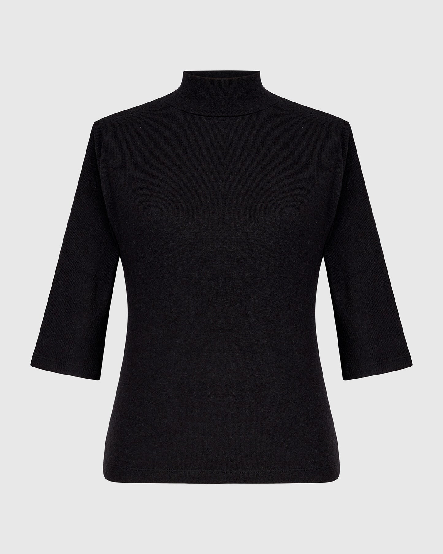 טישירט חמודה שחורה