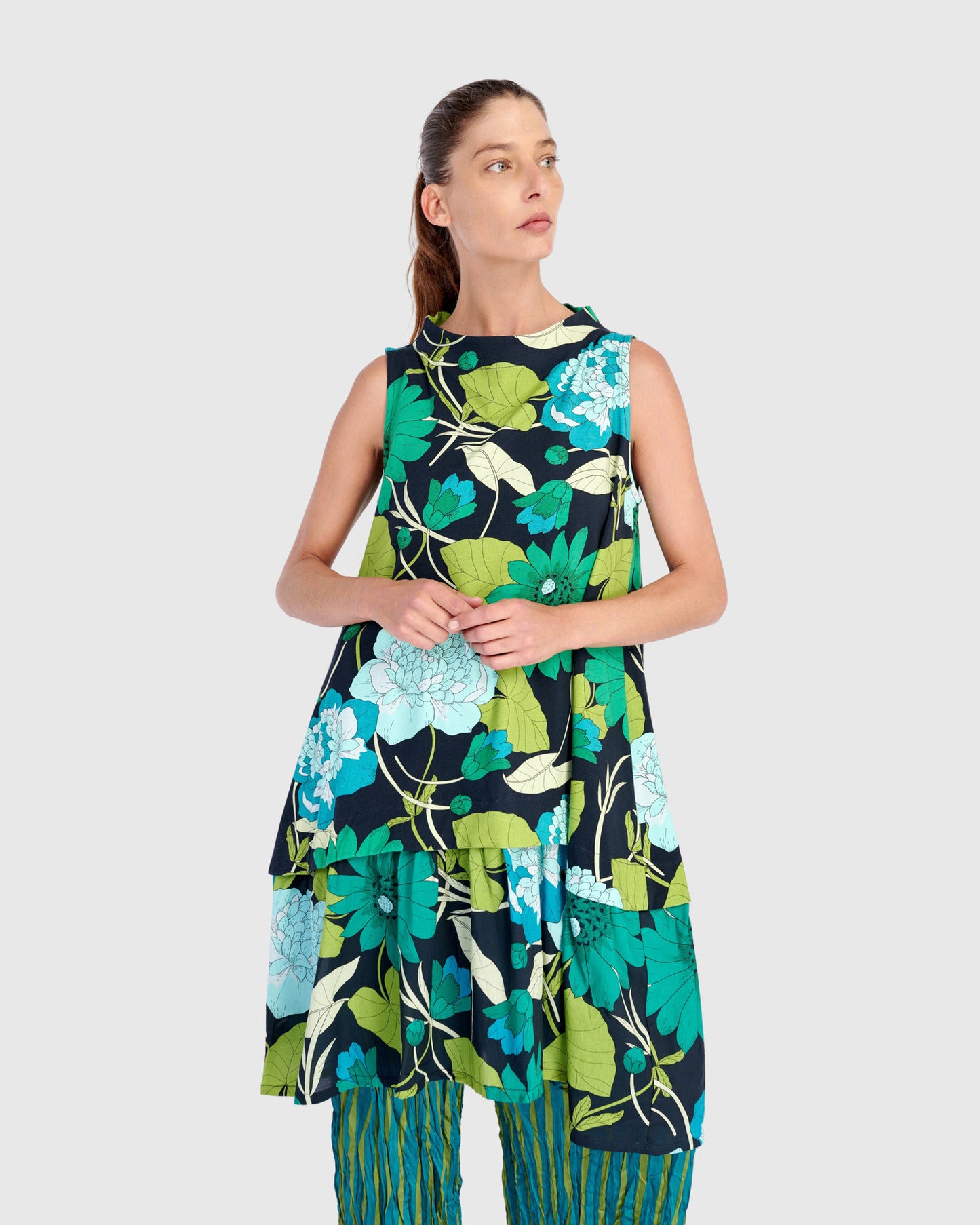 טוניקה תלתל פרח שחור