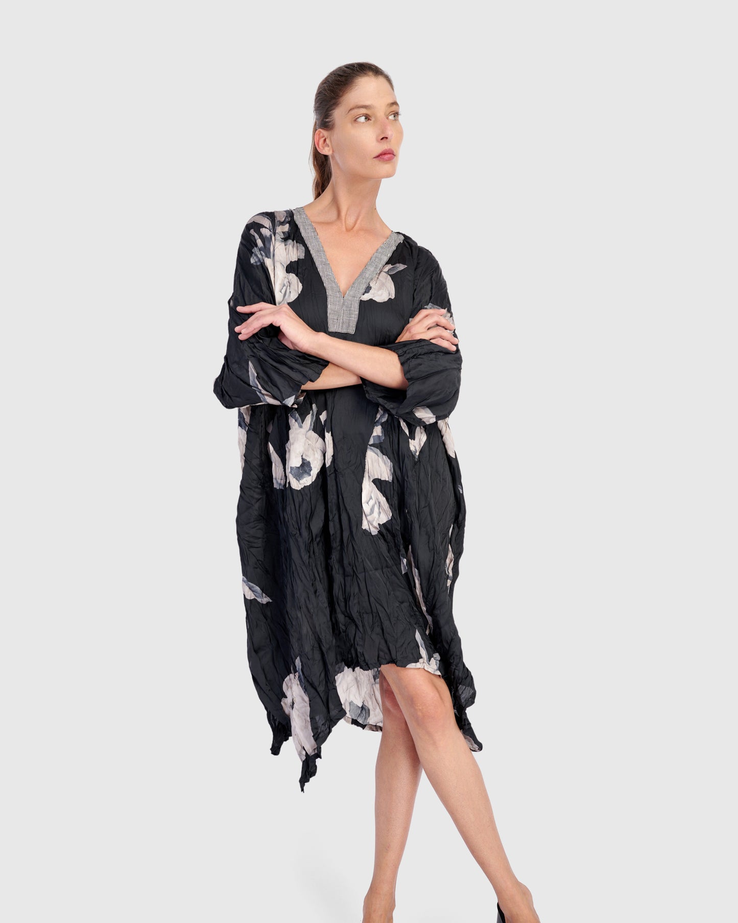 שמלה ליקה פרח פאוני