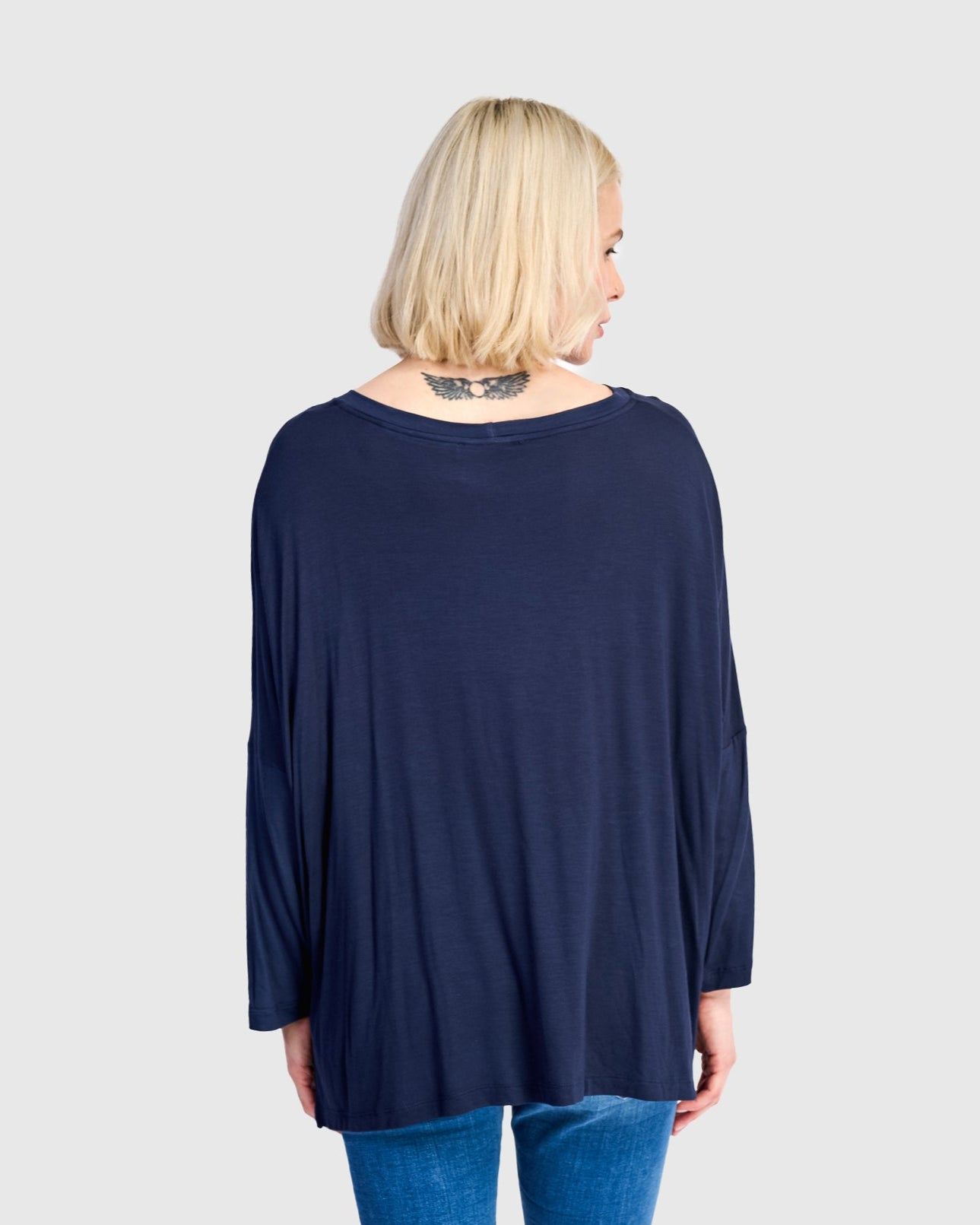 טוניקה רינה שמאל נייבי