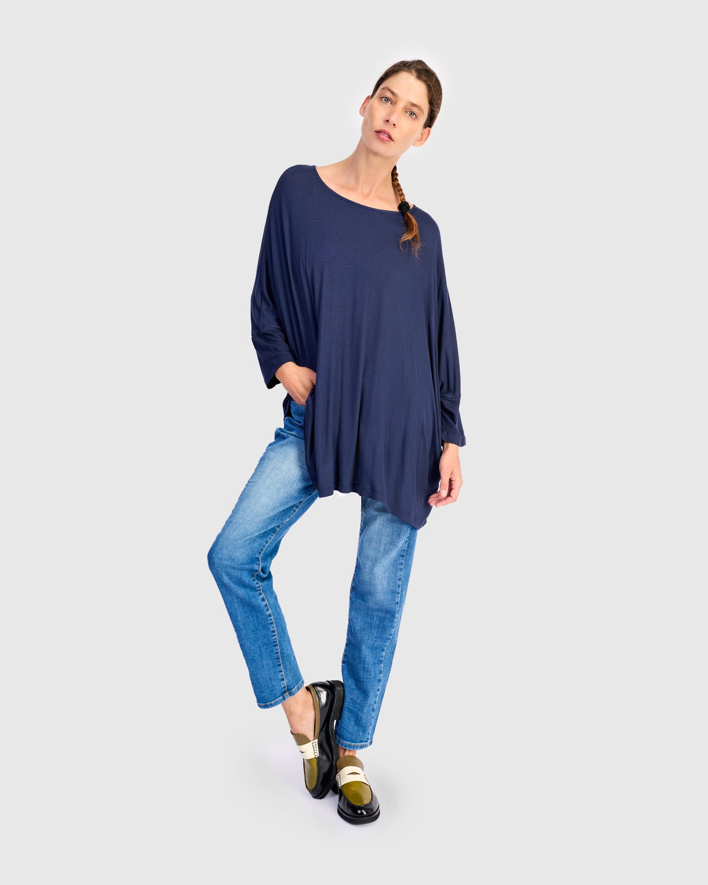 טוניקה רינה נייבי