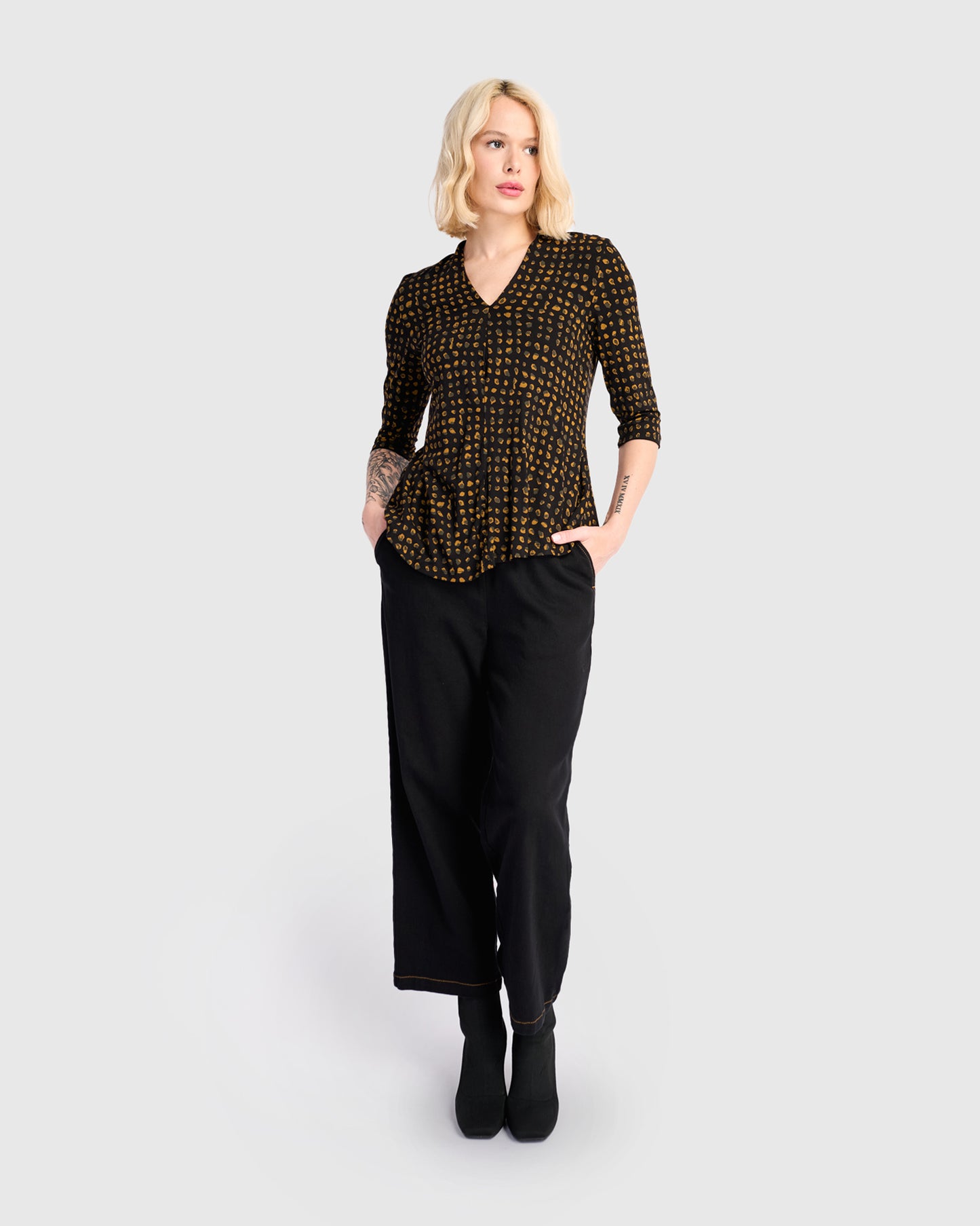 טוניקה דובדבנית מנומרת