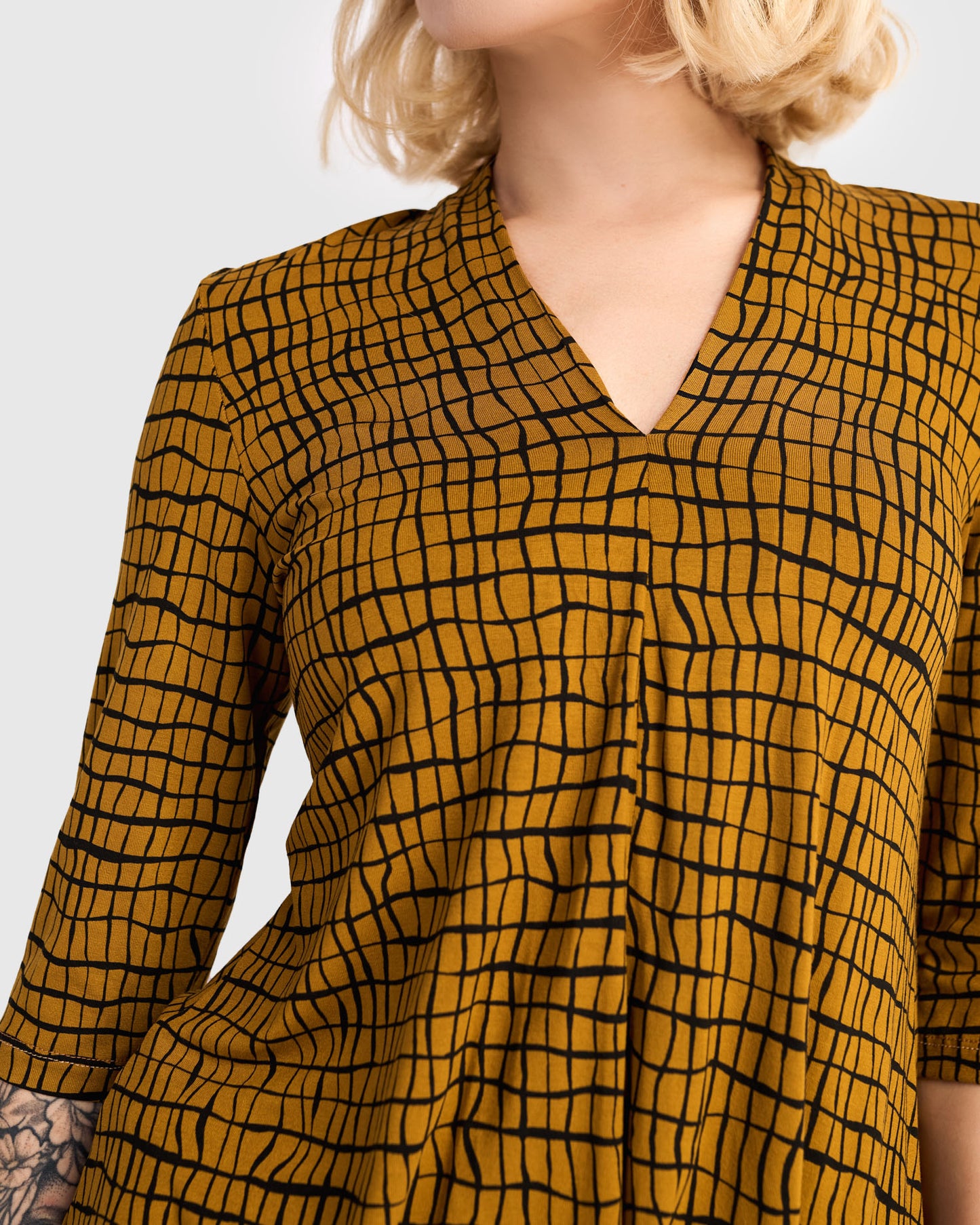 טוניקה דובדבנית מודפסת חרדל