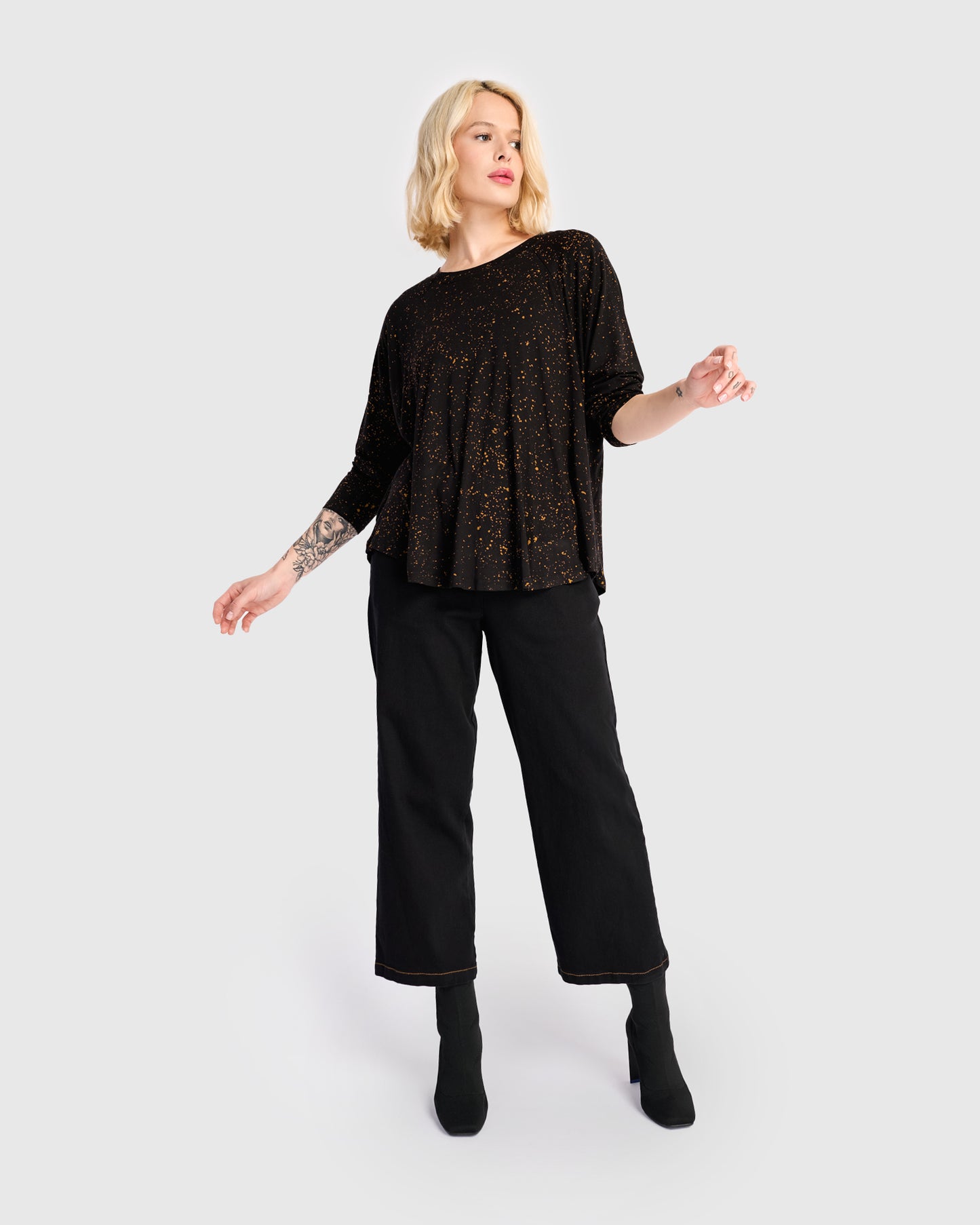 טוניקה חסידה נקודות חום