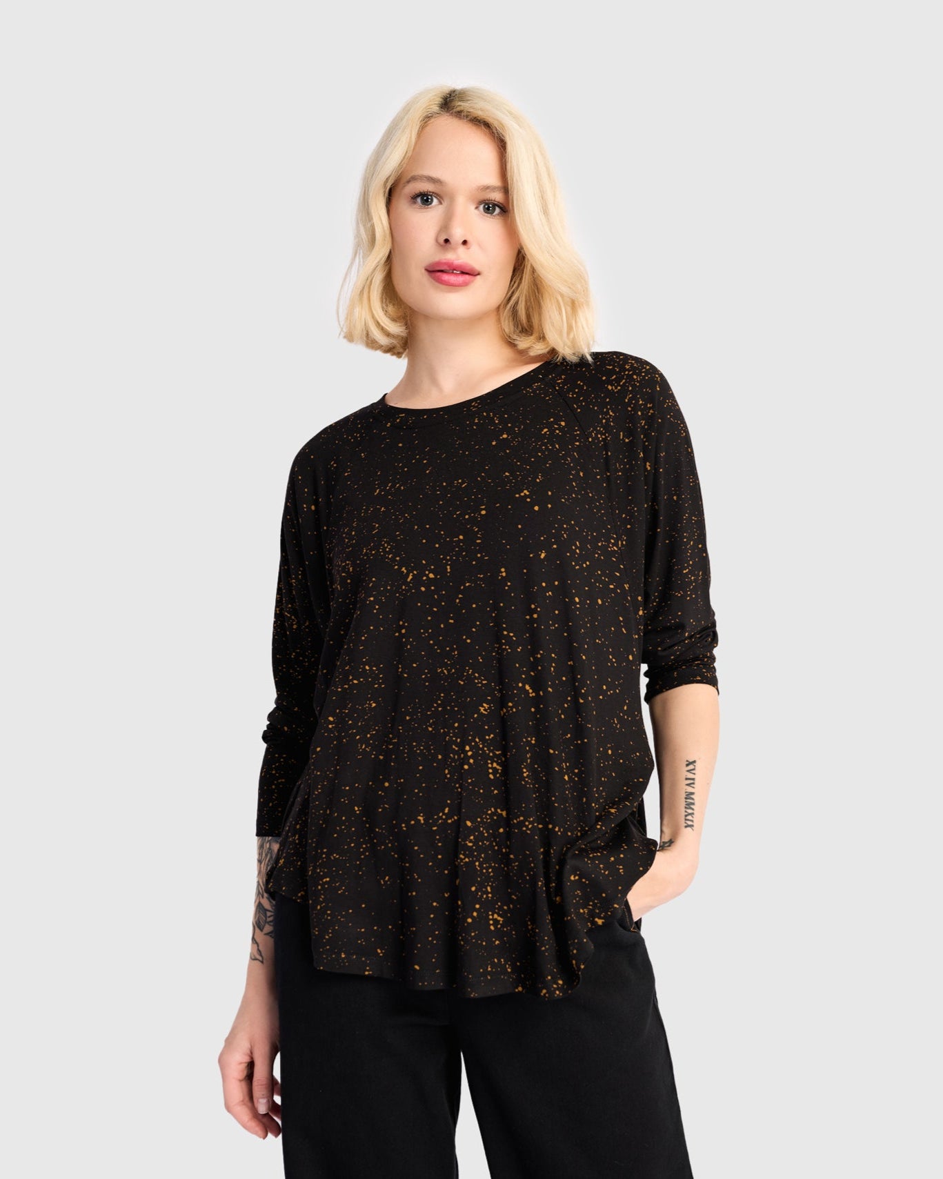 טוניקה חסידה נקודות חום