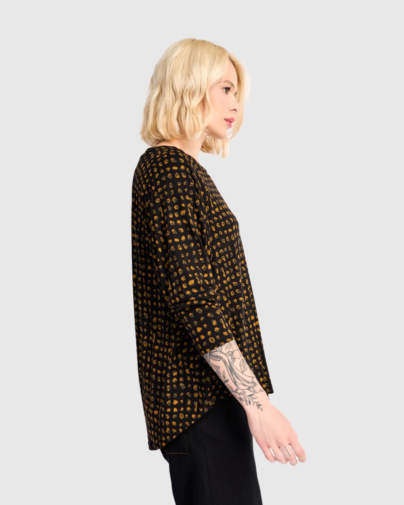 טוניקה חסידה מנומרת