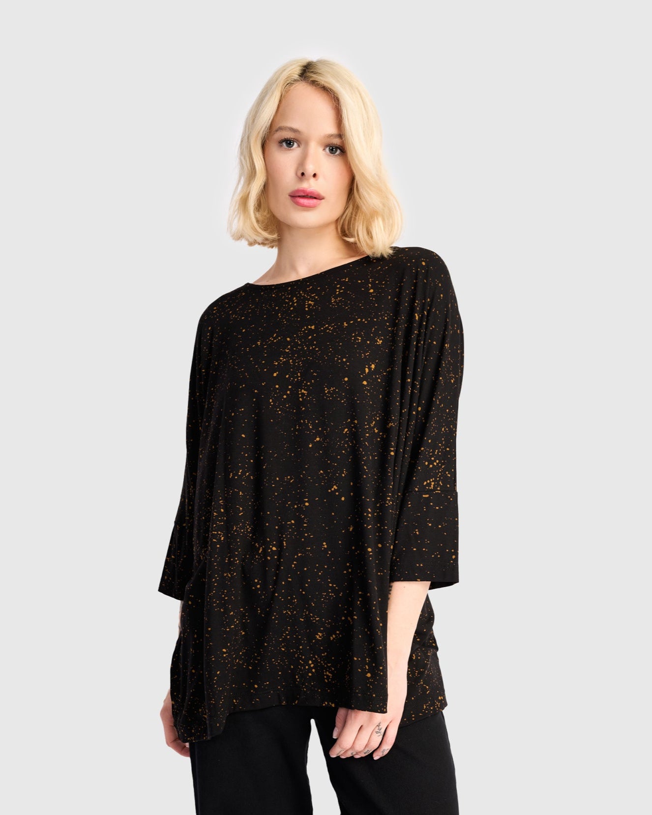 חולצה רינה נקודות חום