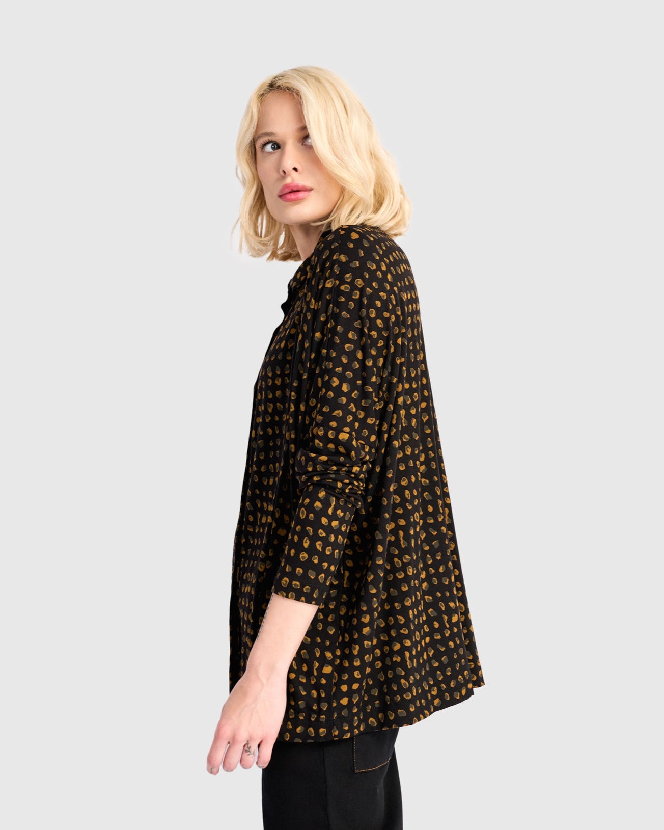 חולצה רינה פולו מנומרת