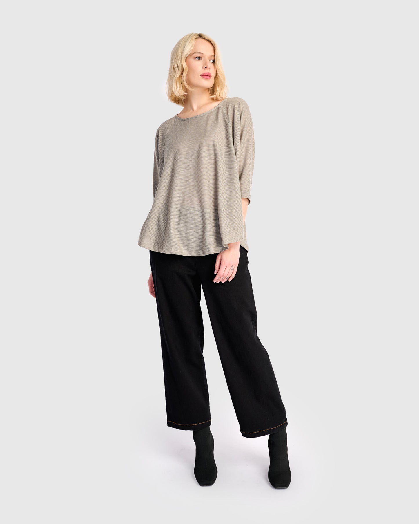 טוניקה חסידה אפורה ריבס