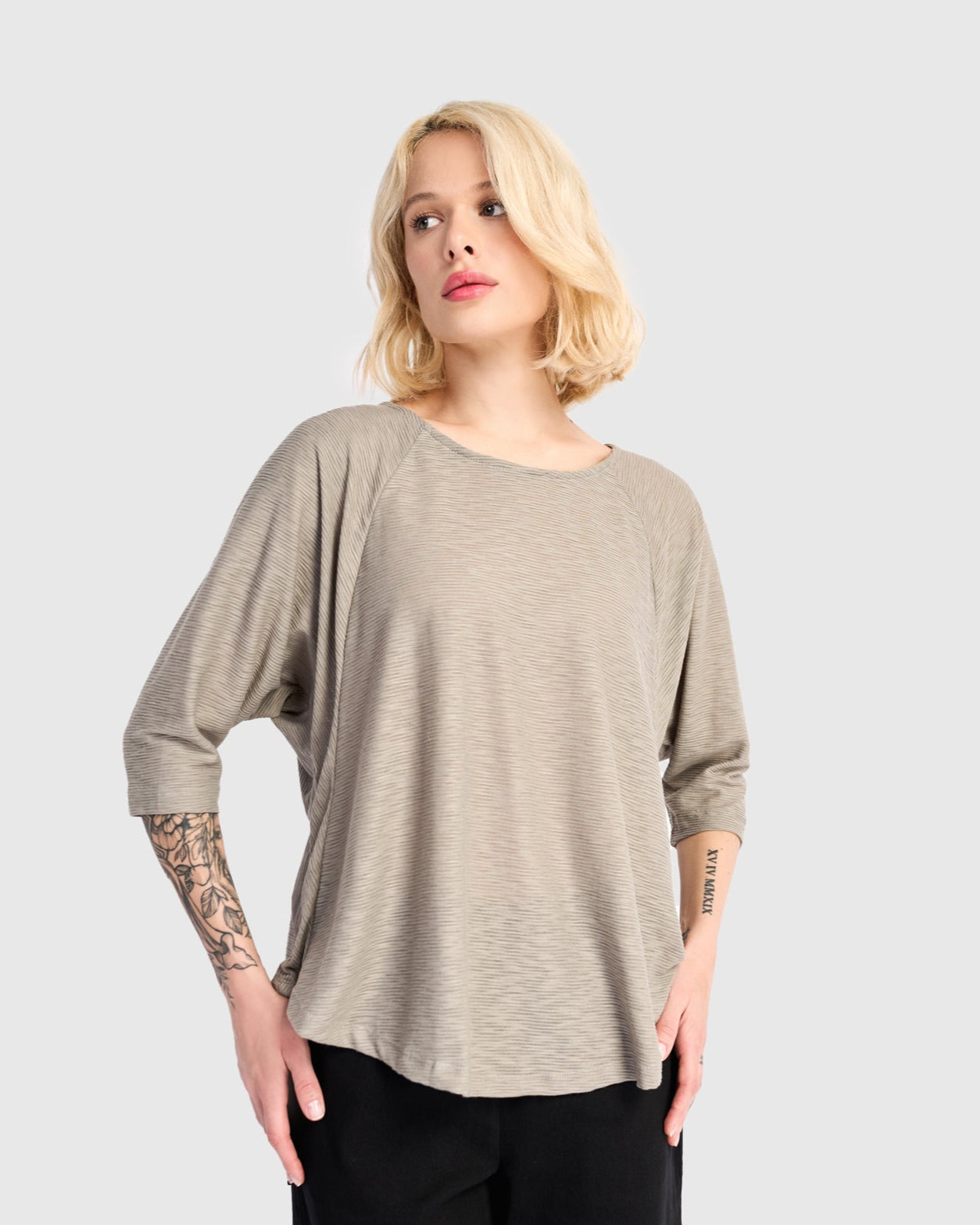 טוניקה חסידה אפורה ריבס