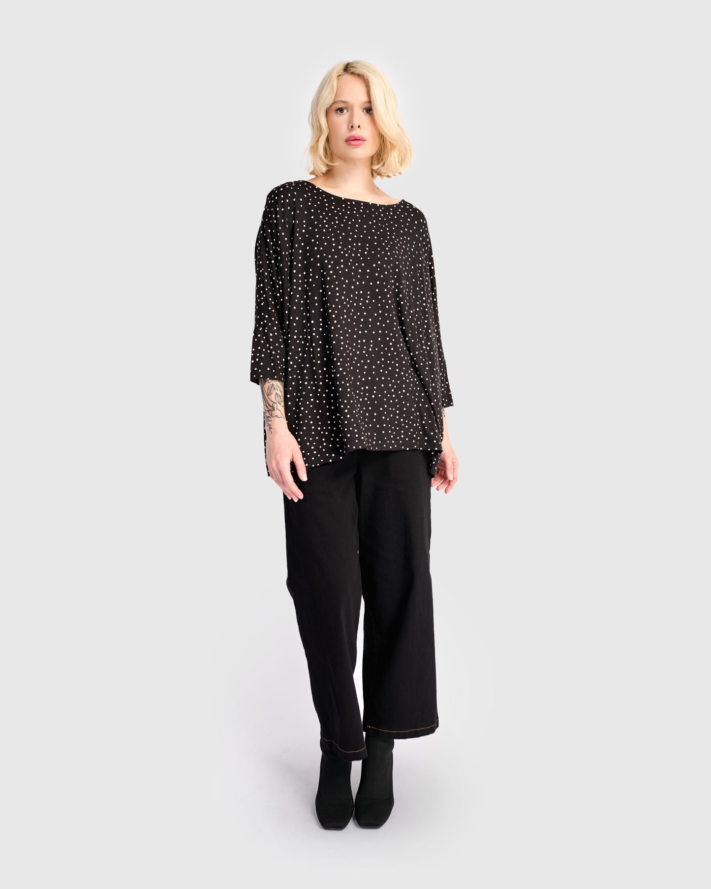 חולצה רינה נקודות שחור
