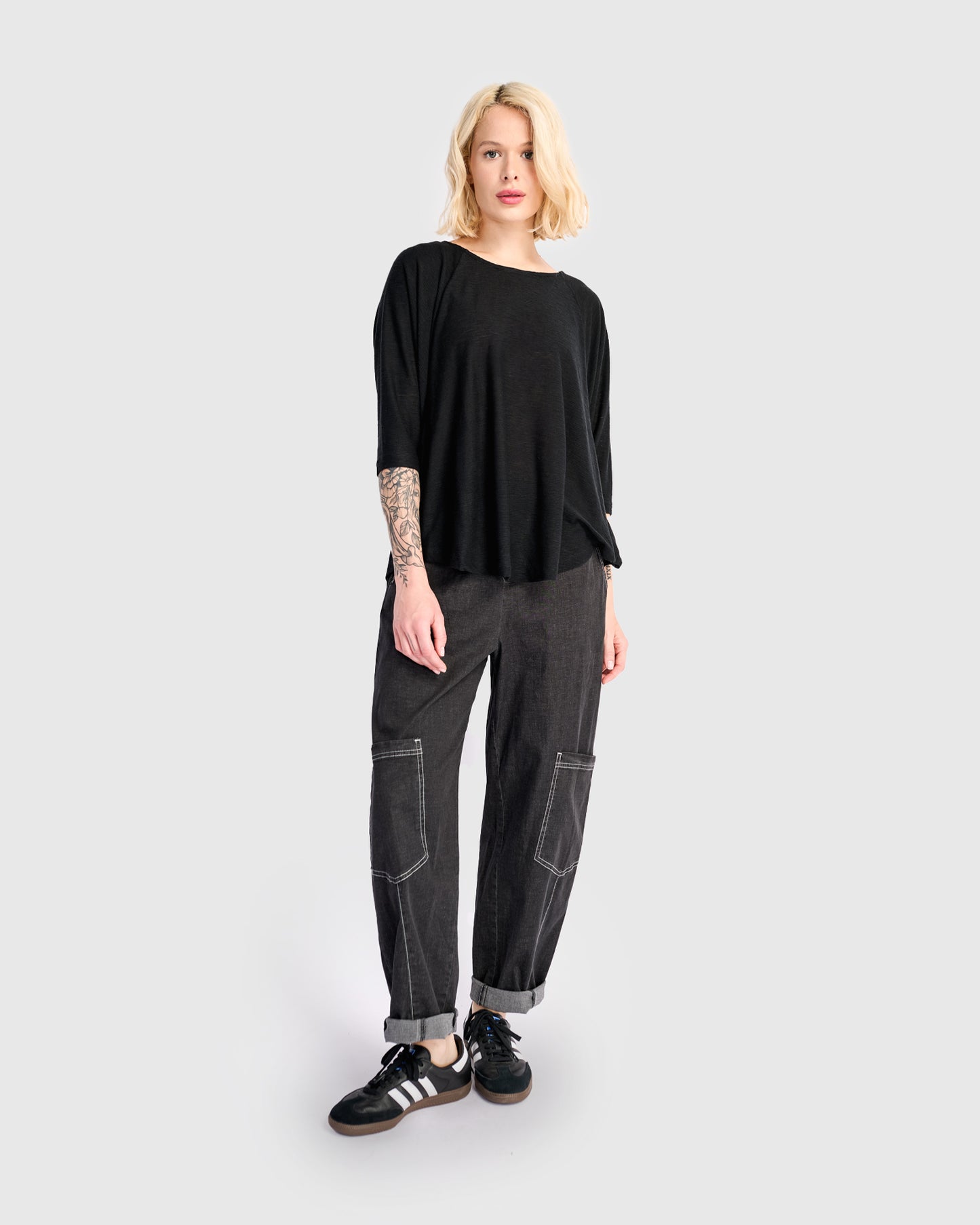 טוניקה חסידה שחורה ריבס