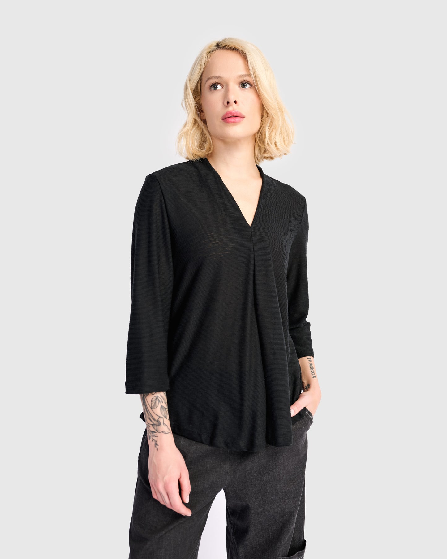 טוניקה דובדבנית שחורה ריבס