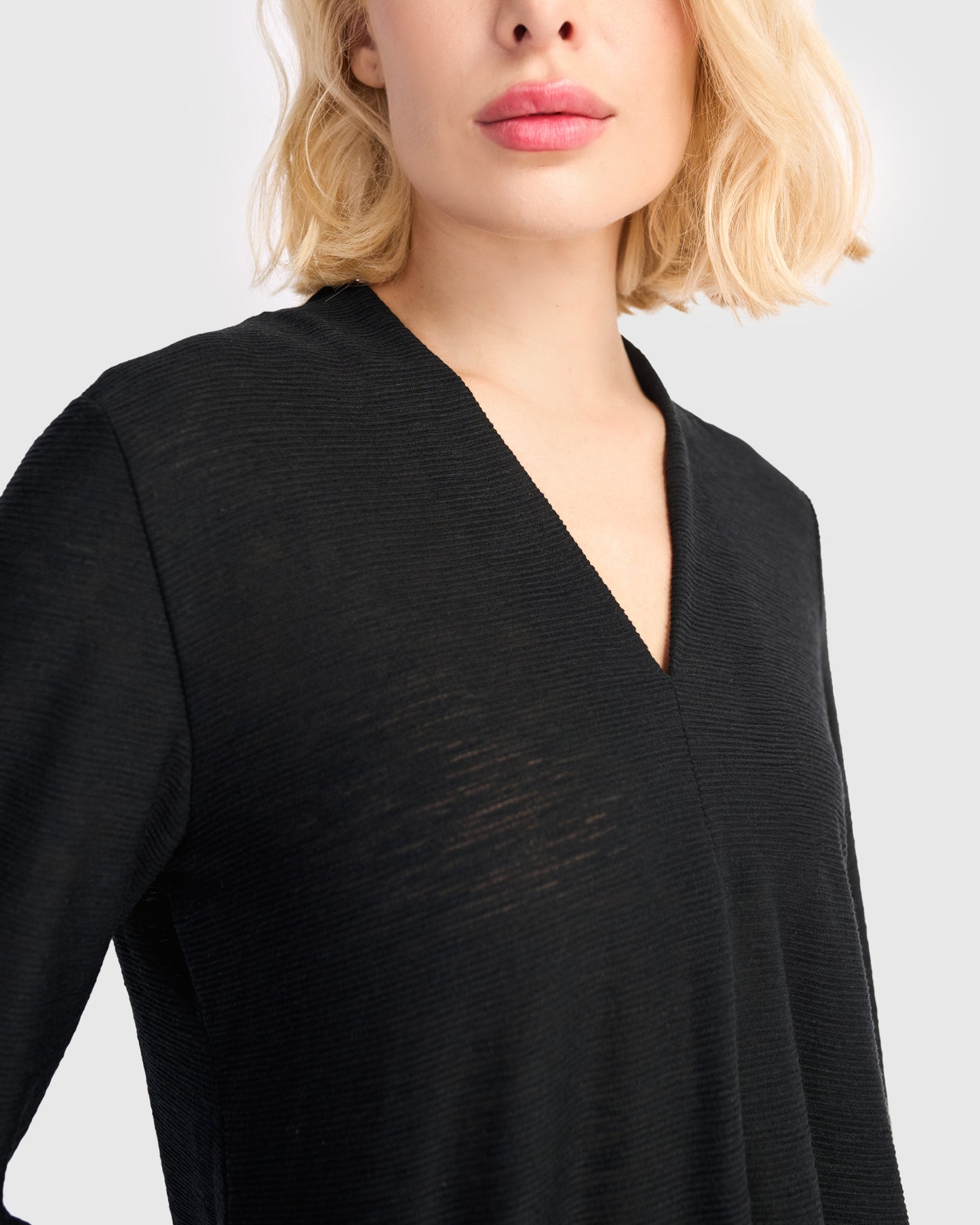 טוניקה דובדבנית שחורה ריבס