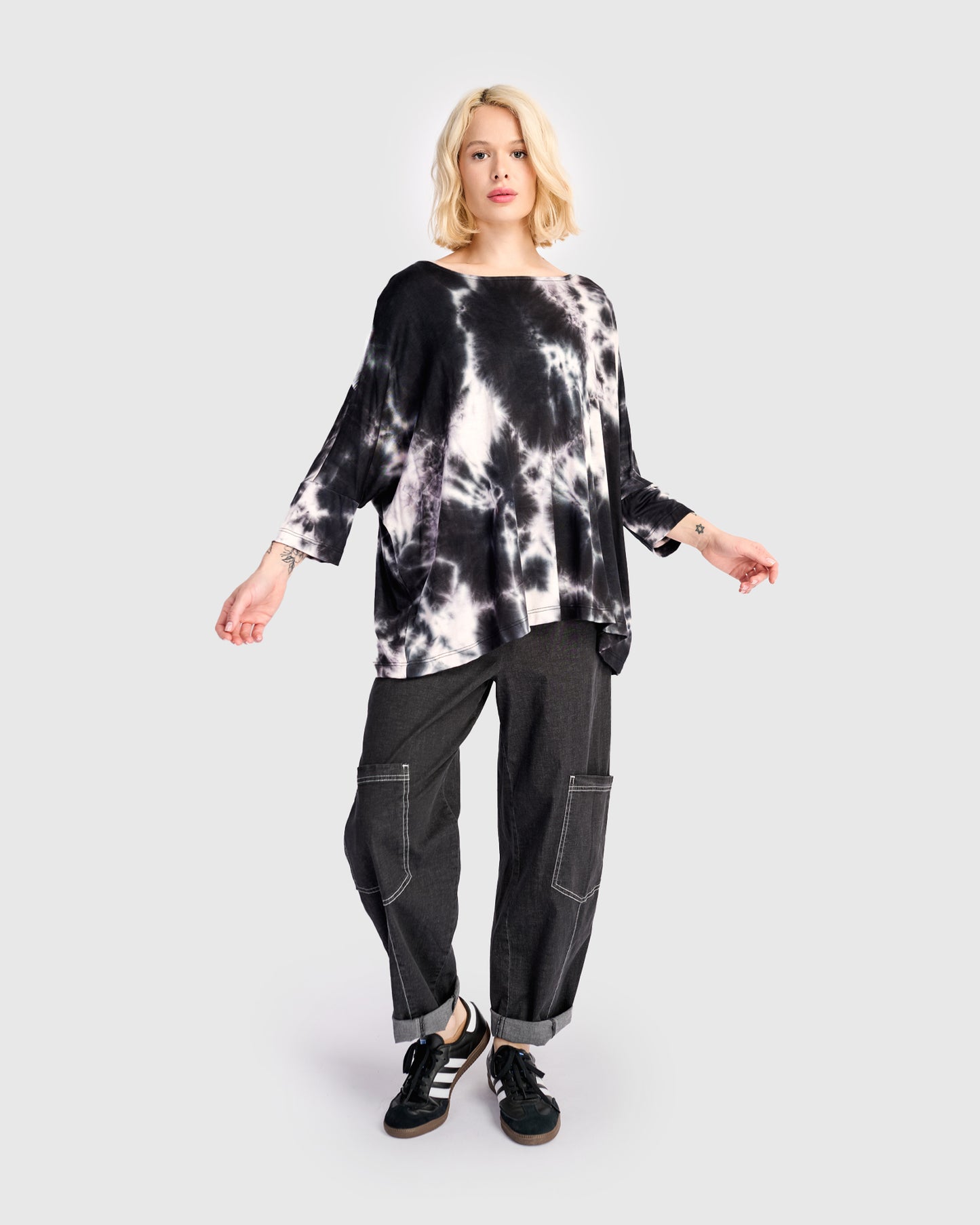 חולצה רינה מודפסת כחולה