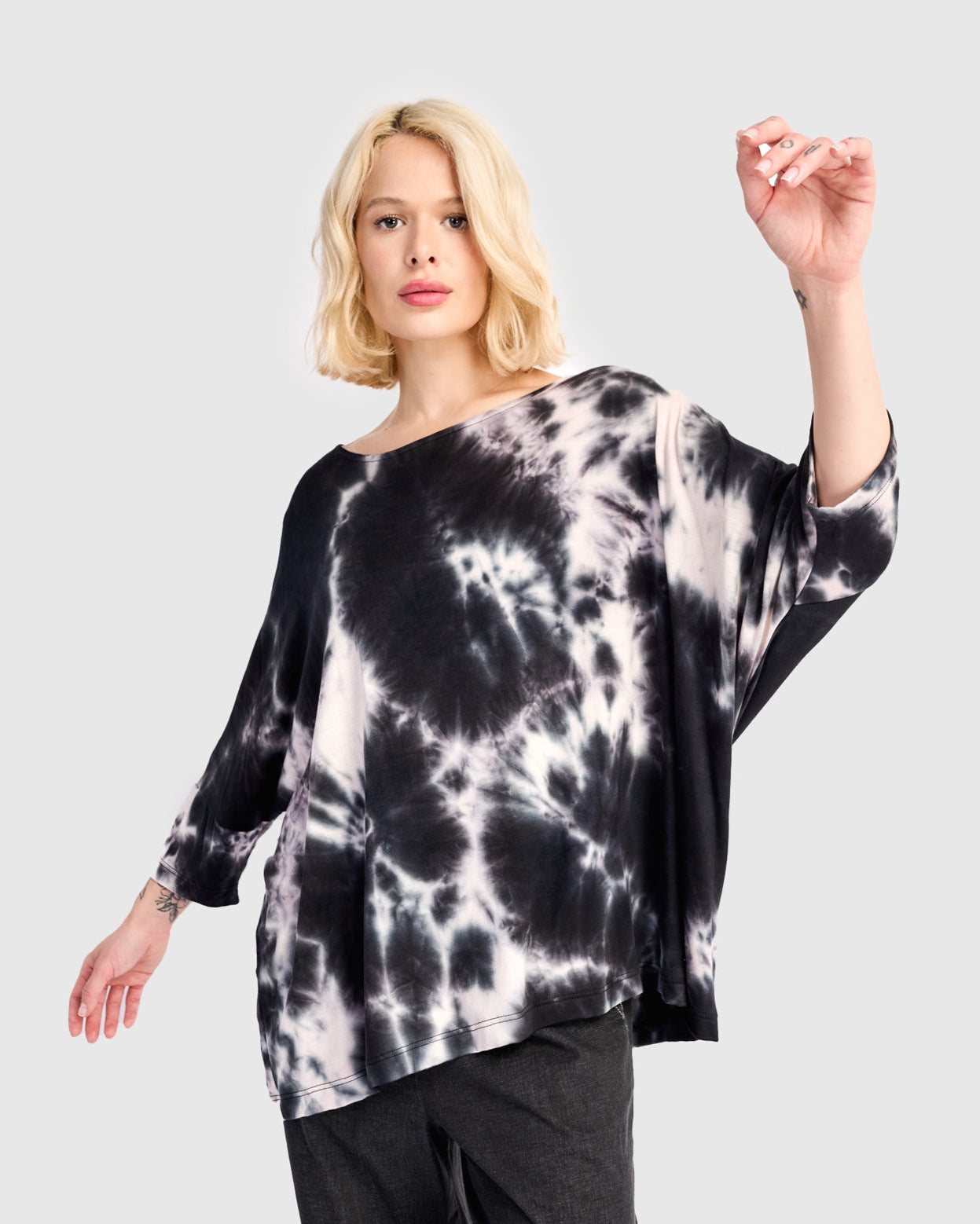 חולצה רינה מודפסת כחולה