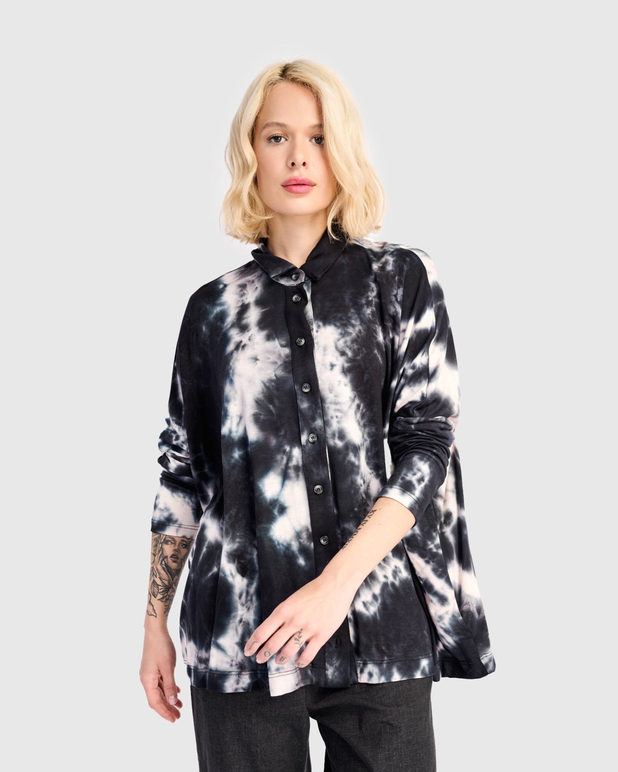 חולצה רינה פולו מודפסת כחולה