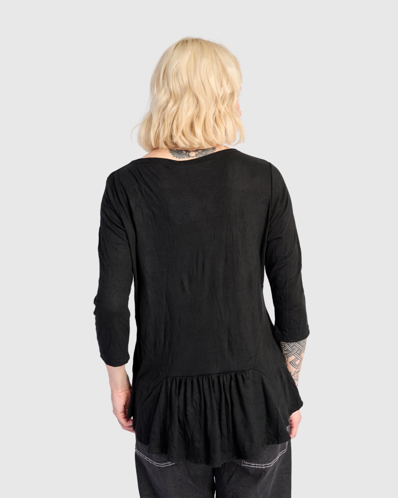 טישירט בלרינה שחורה