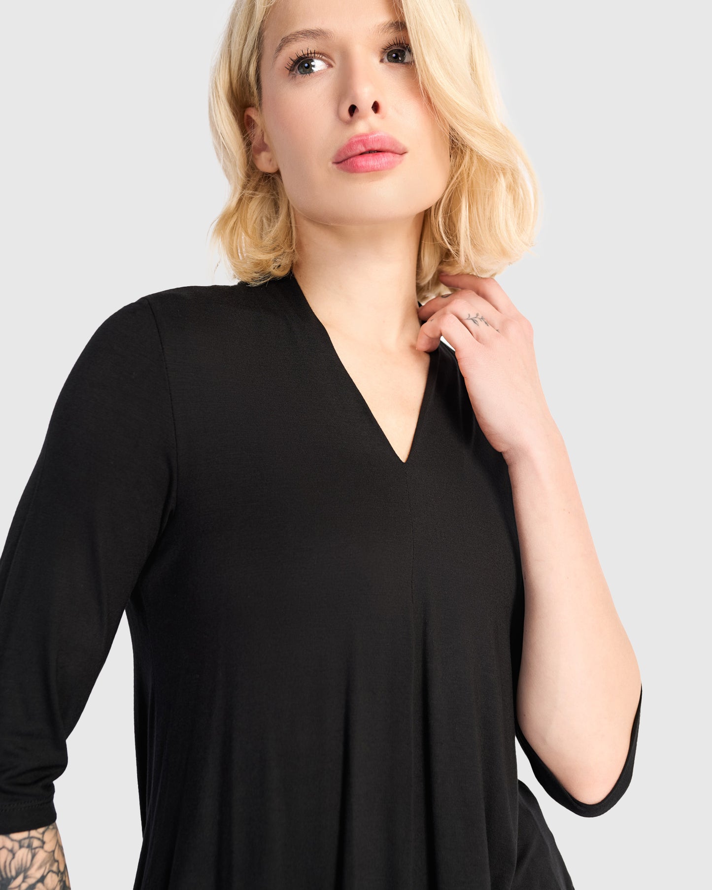 טוניקה דובדבנית שחורה