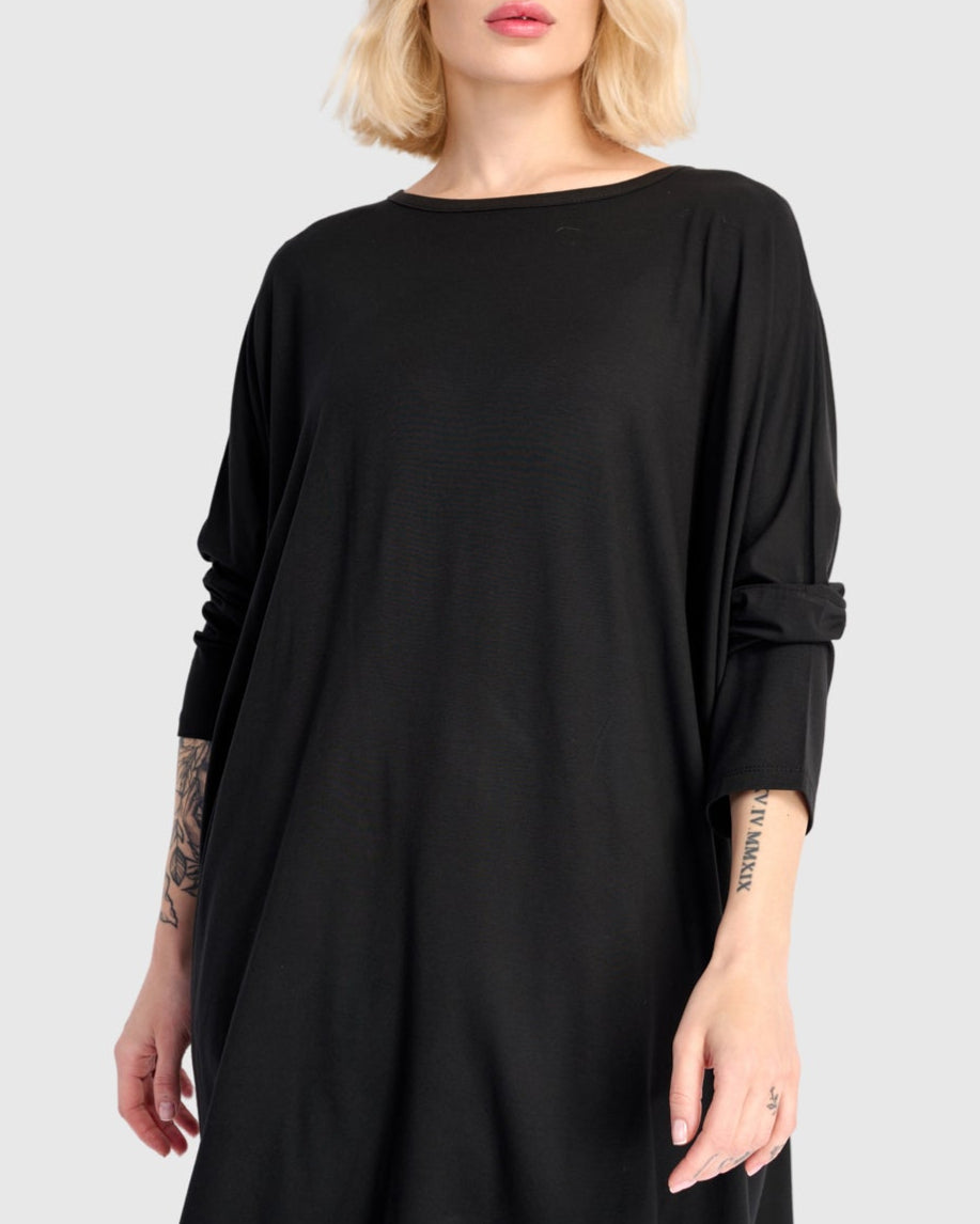 טוניקה רינה שחור מודל