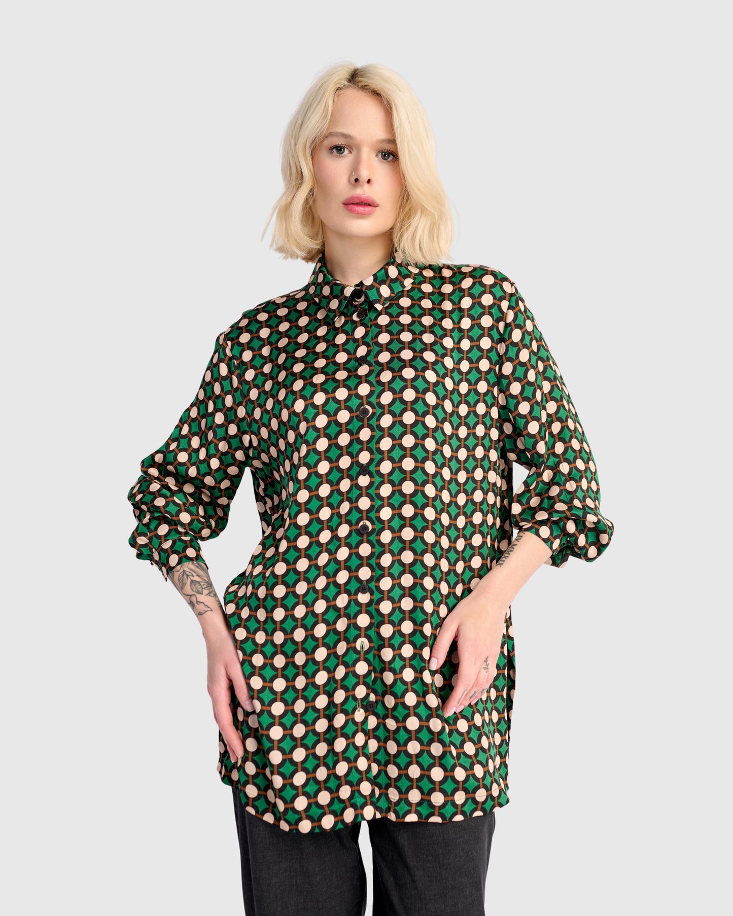 חולצה כפרה מודפסת ירוקה