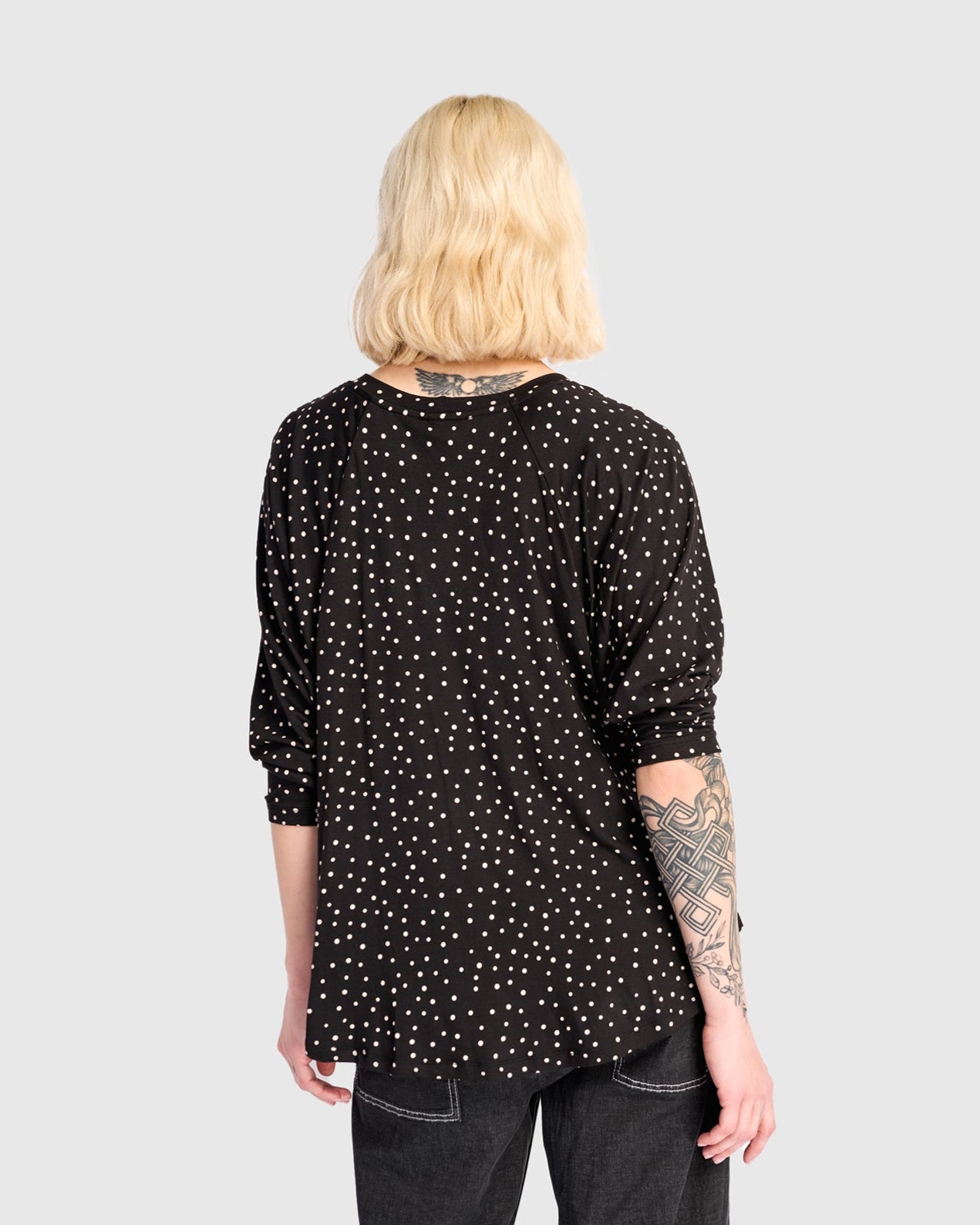 טוניקה חסידה נקודות שחור