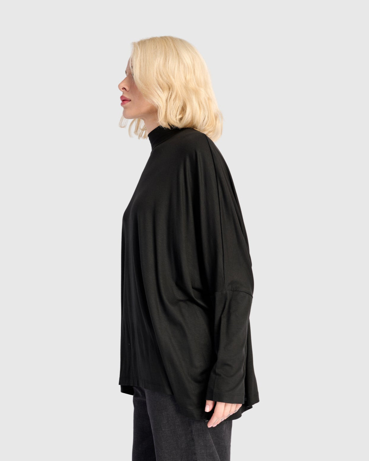 חולצה רינה גולף שחורה