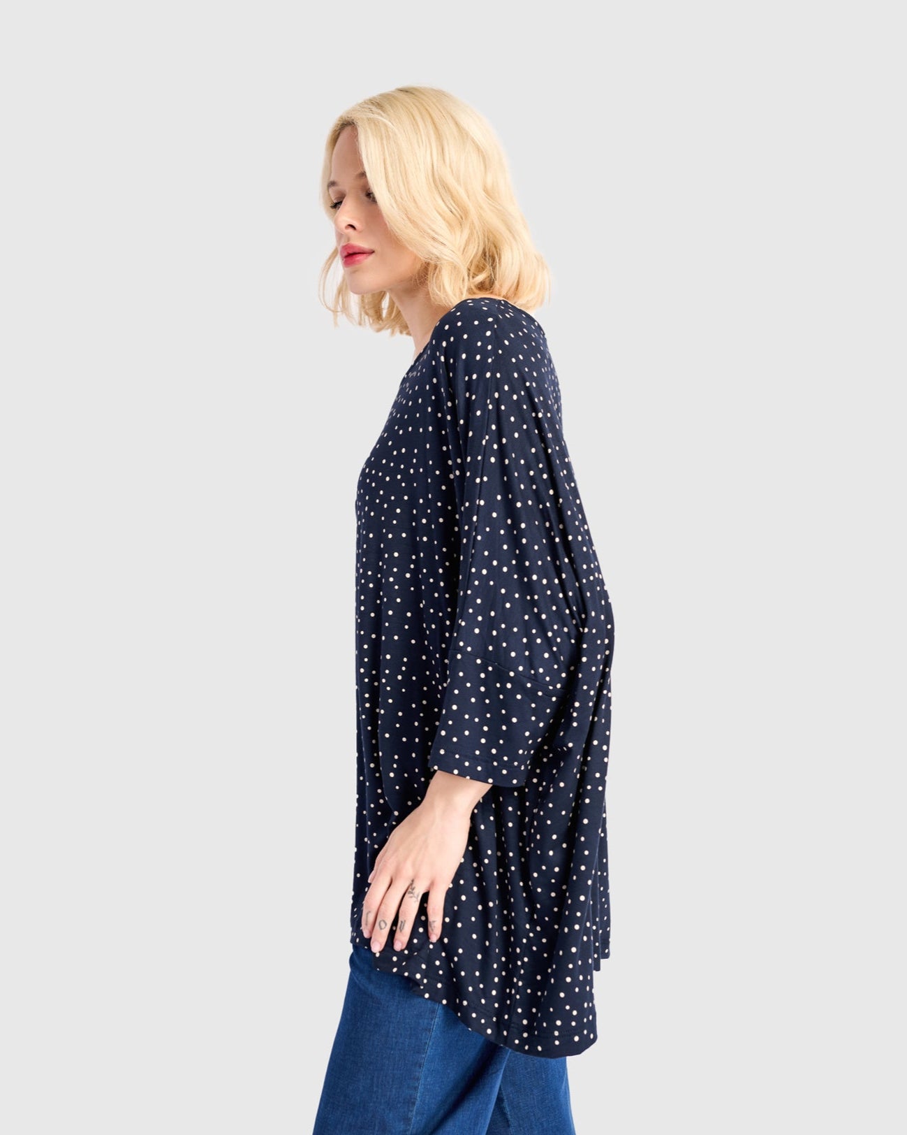 חולצה רינה נקודות נייבי