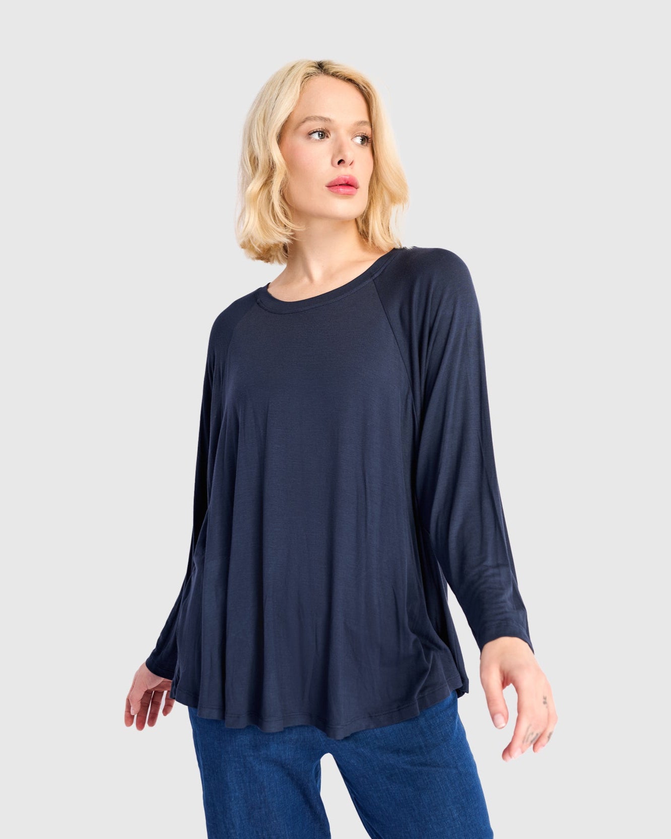 טוניקה חסידה נייבי