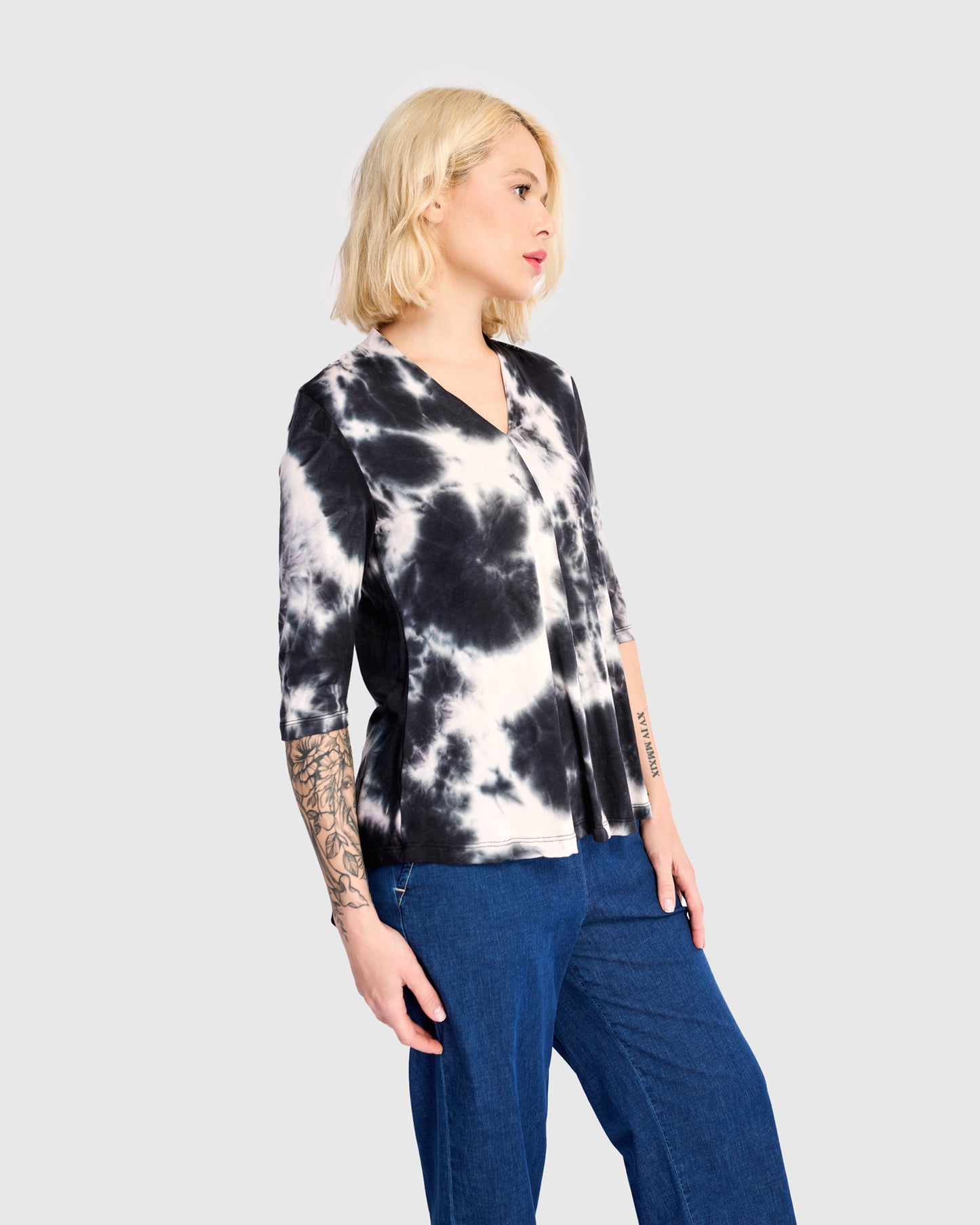 טוניקה דובדבנית מודפסת כחולה