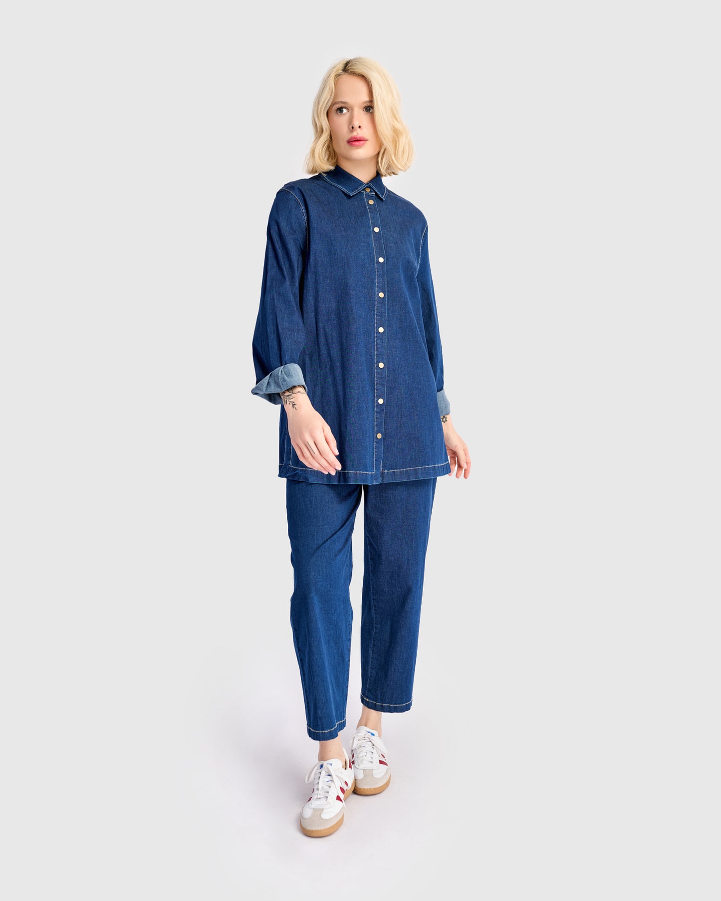 מכנסי בסטי ג'ינס כחול