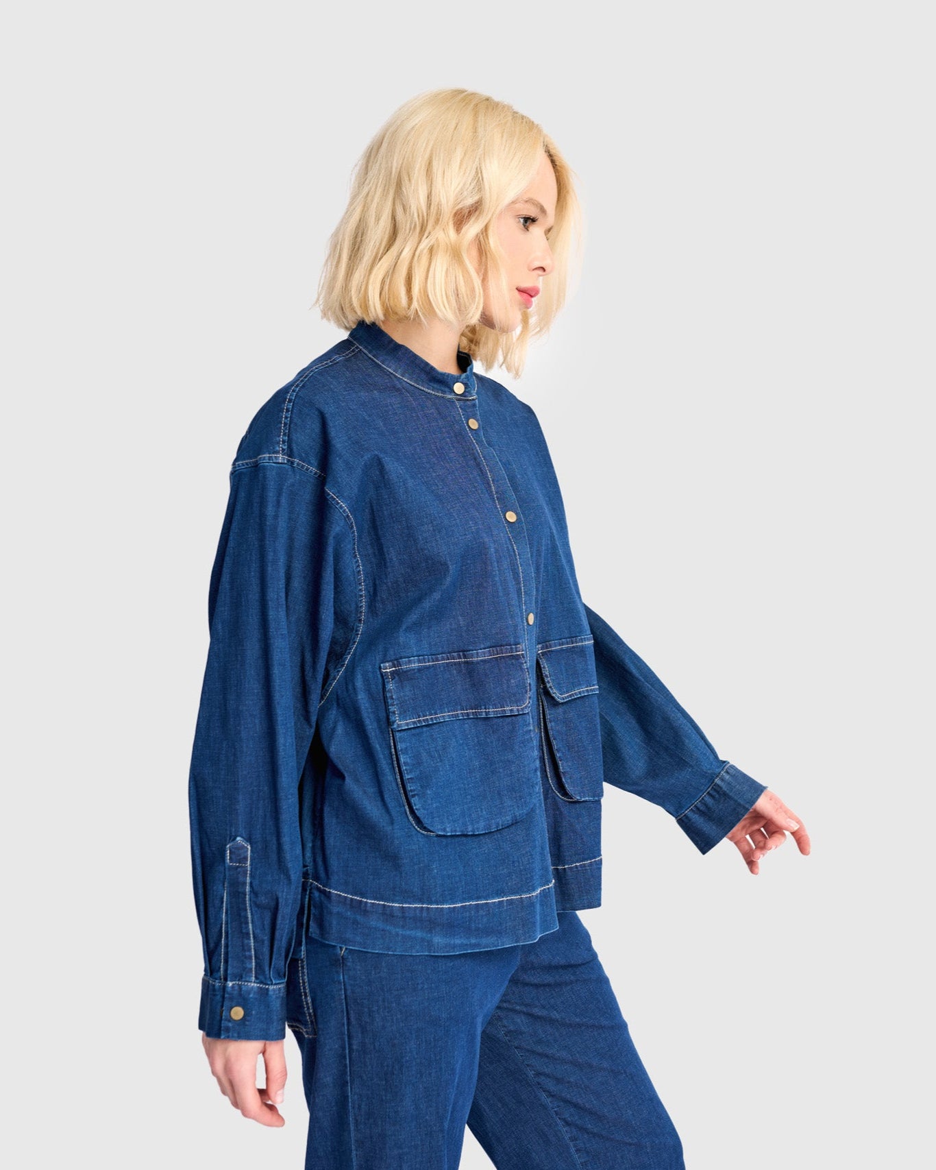 חולצה מולצחת ג'ינס