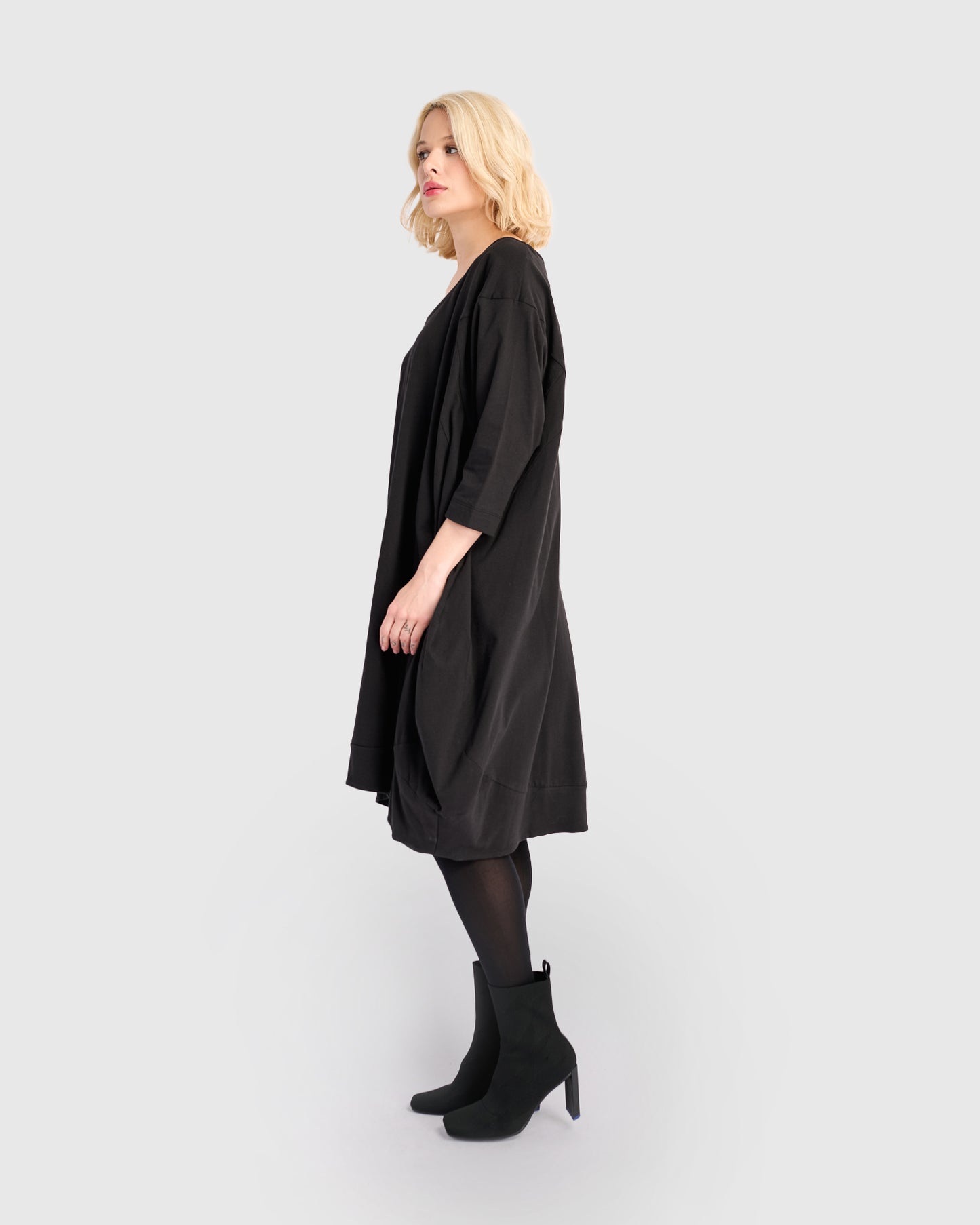 שמלה פריז שחורה