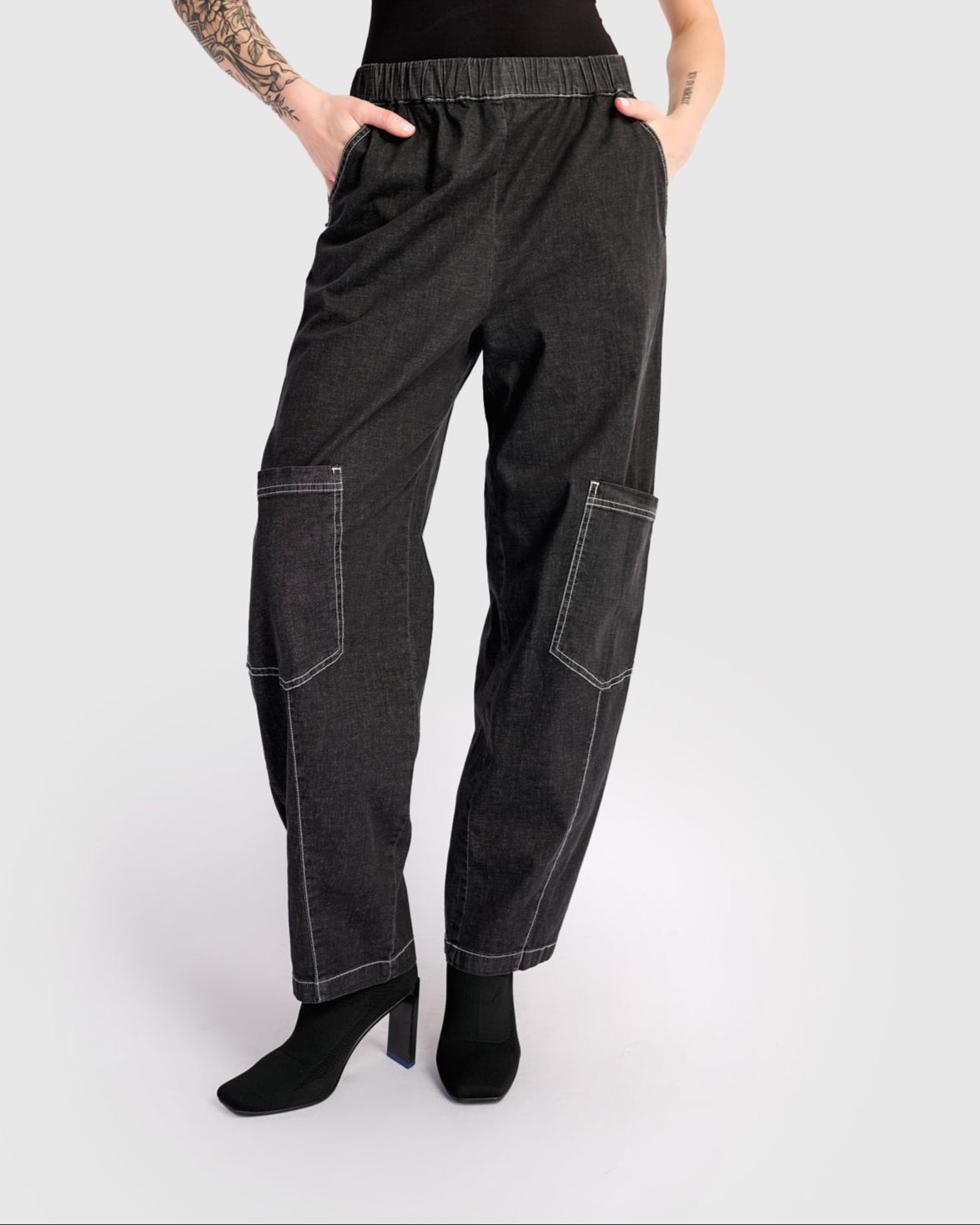 מכנסי ג'ינס ארוך שחור