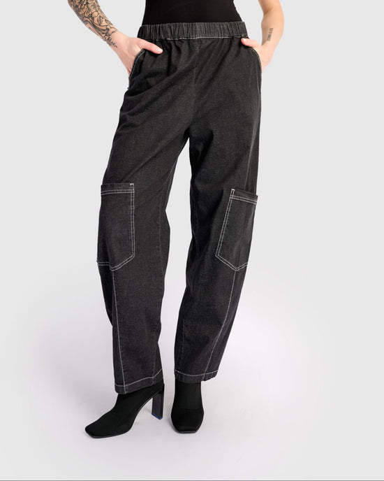 מכנסי ג'ינס ארוך שחור