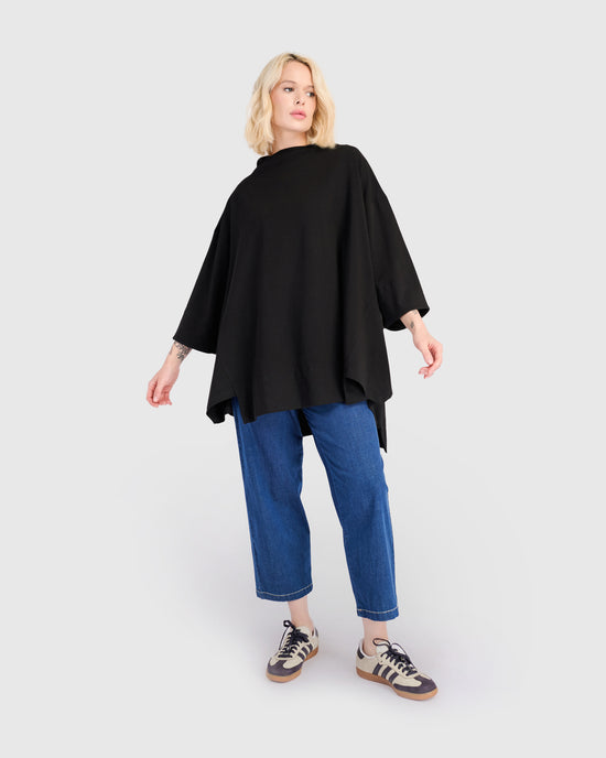 טוניקה פורצת גולף שחור מודל