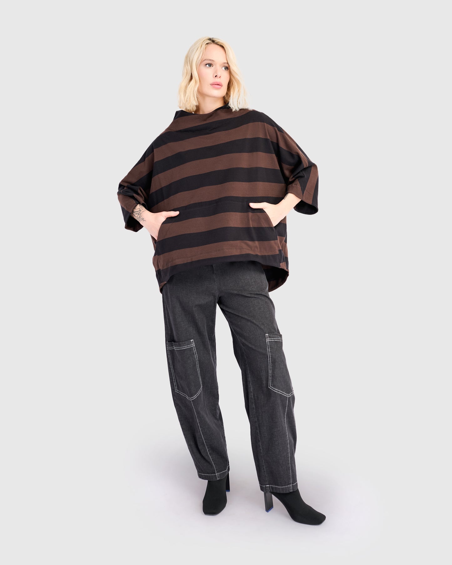 סווטשירט קייצי פס חום