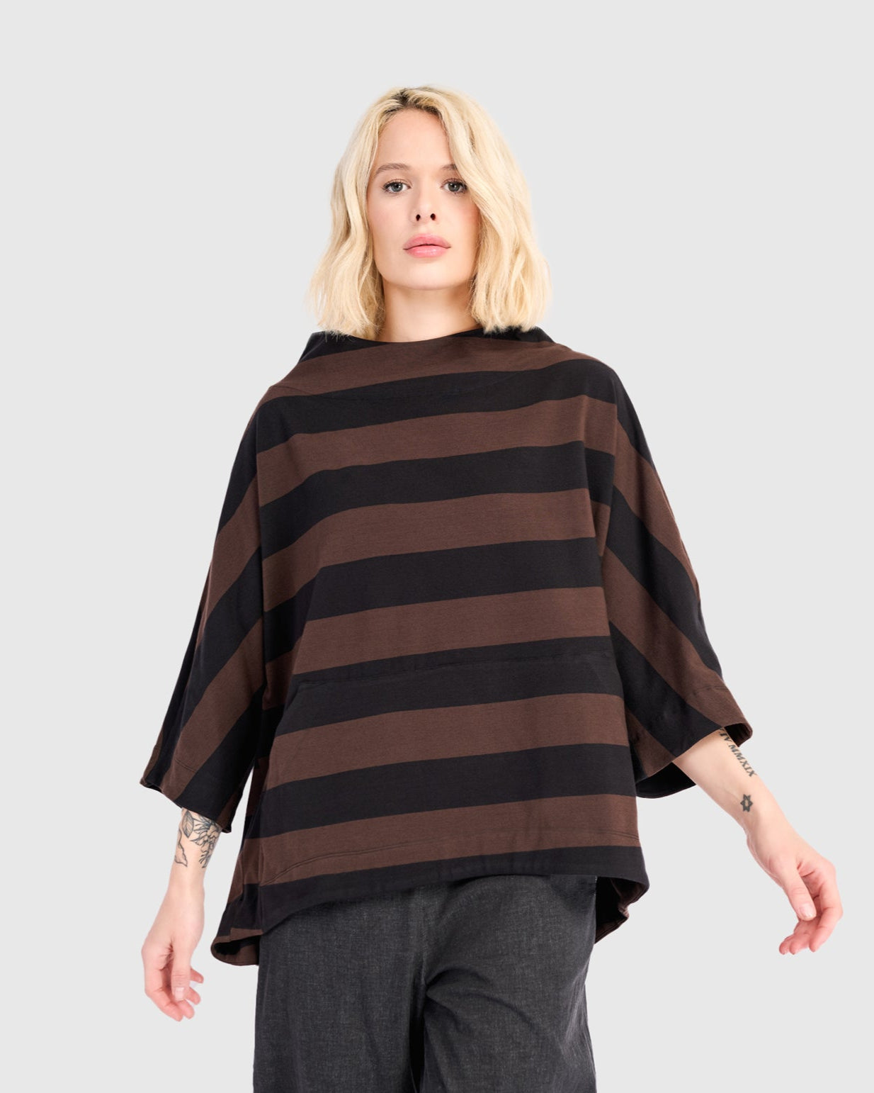 סווטשירט קייצי פס חום