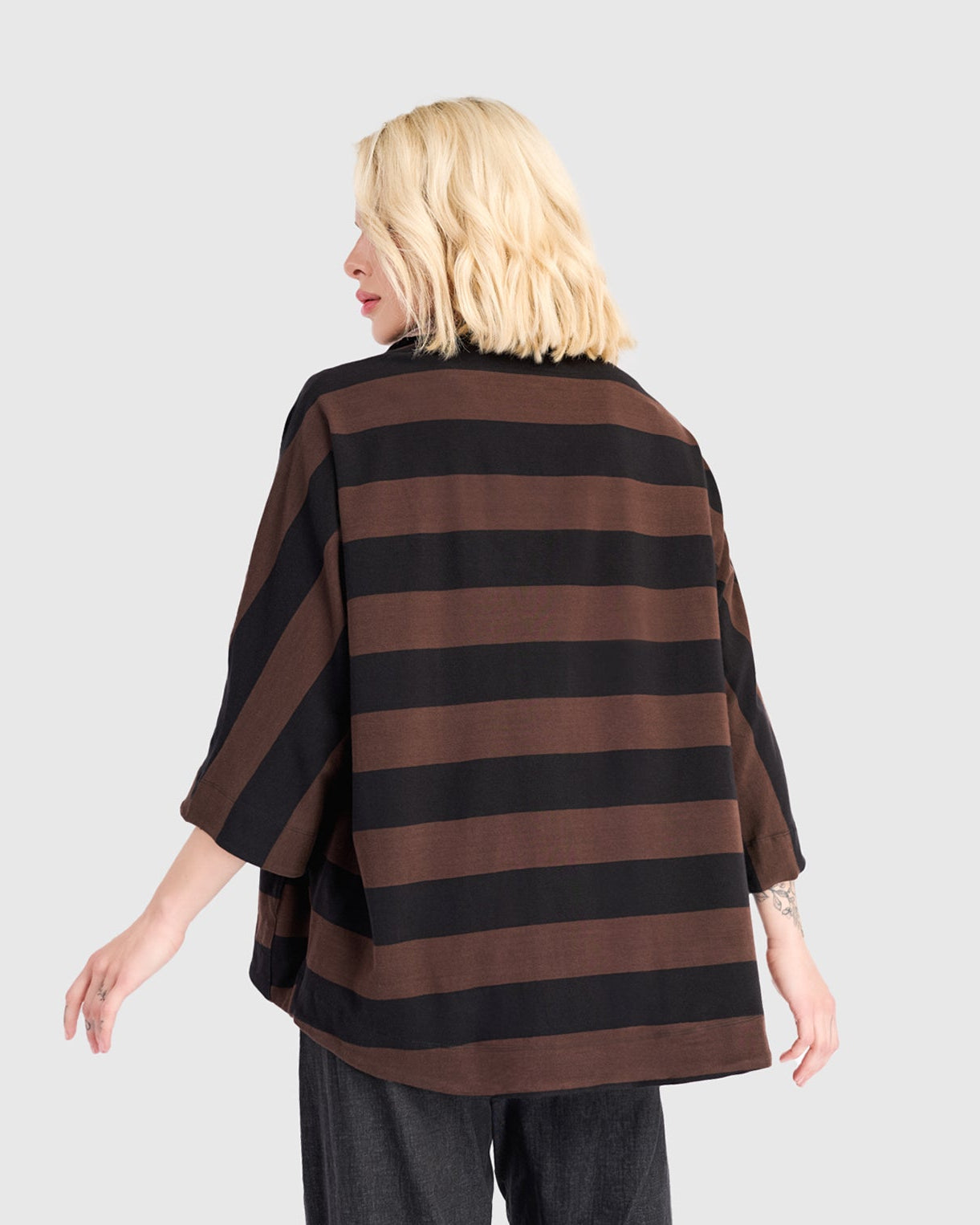 סווטשירט קייצי פס חום