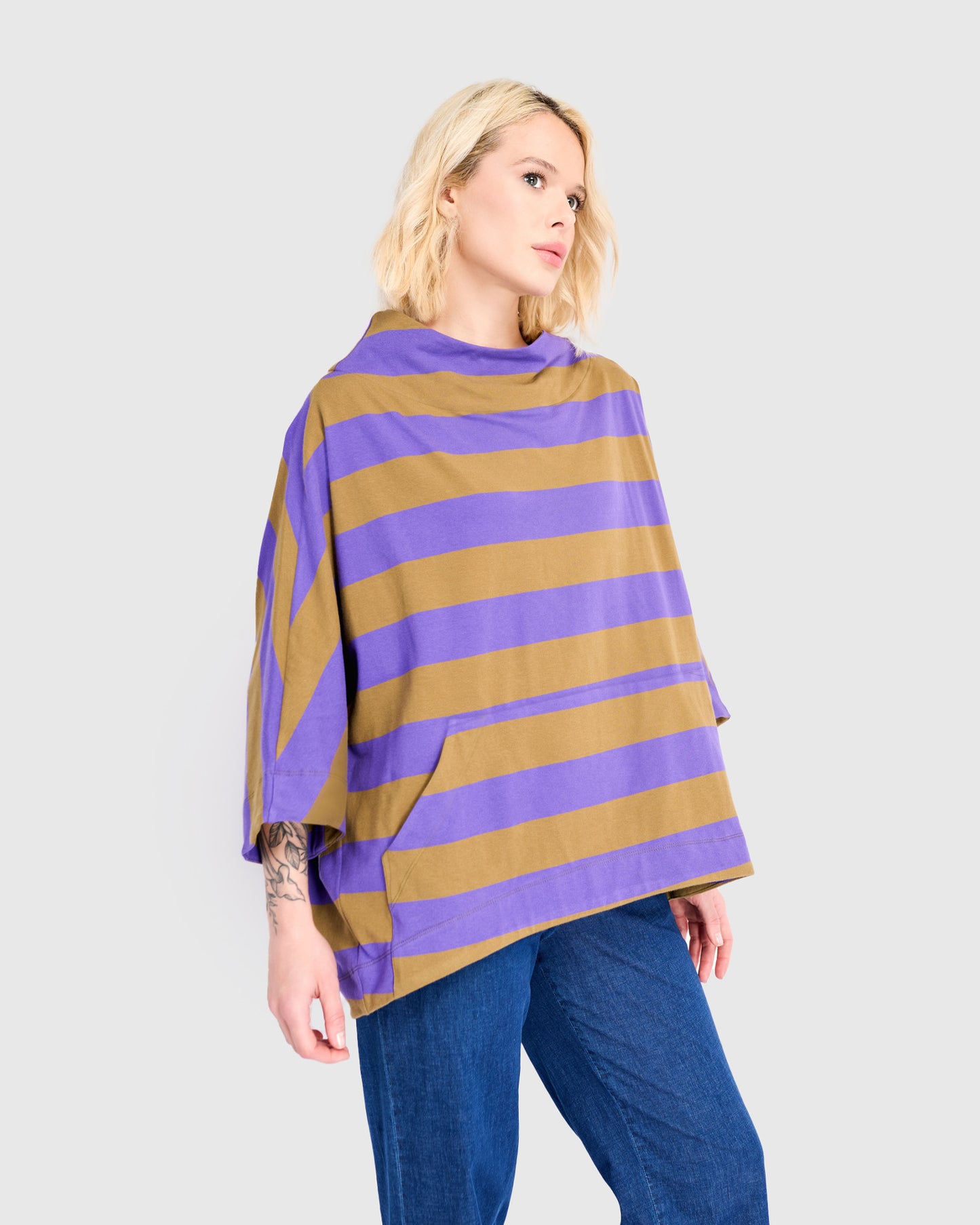 סווטשירט קייצי פס סגול