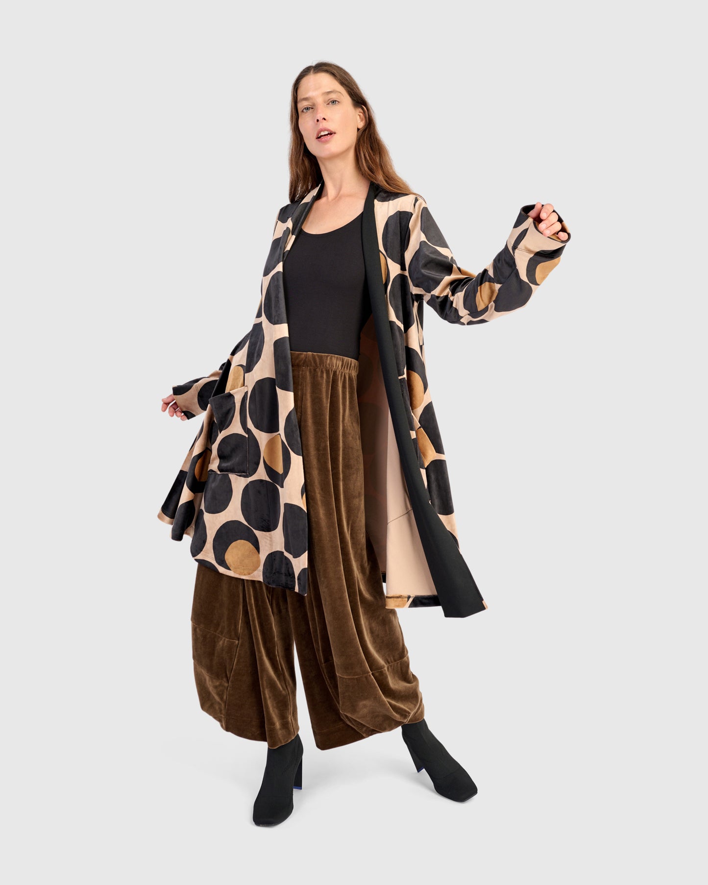 ז'קט מסתובב קטיפה עיגולים