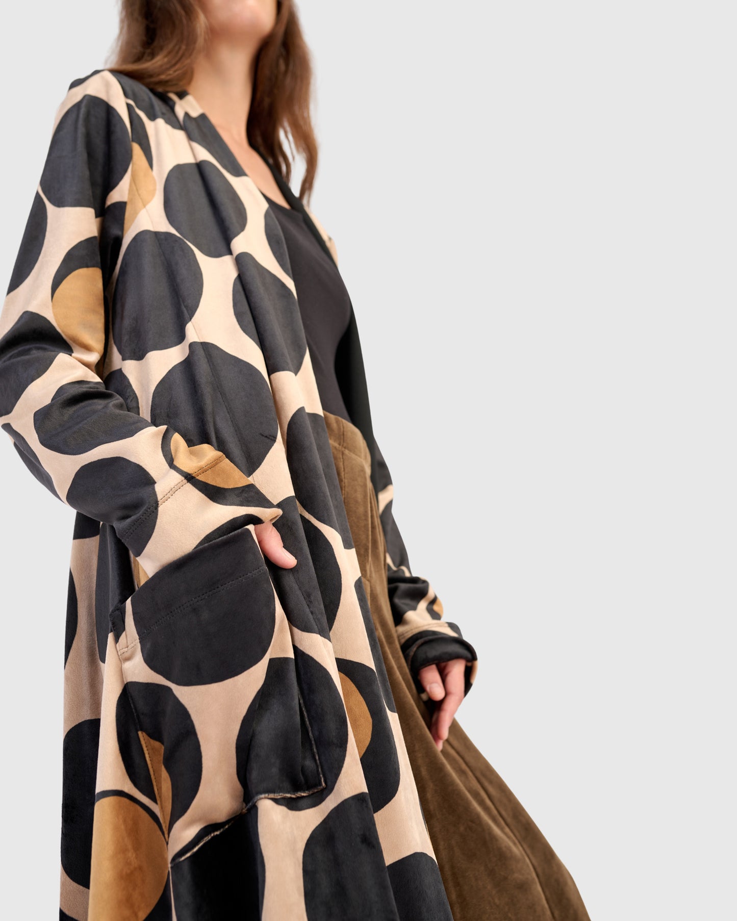 ז'קט מסתובב קטיפה עיגולים