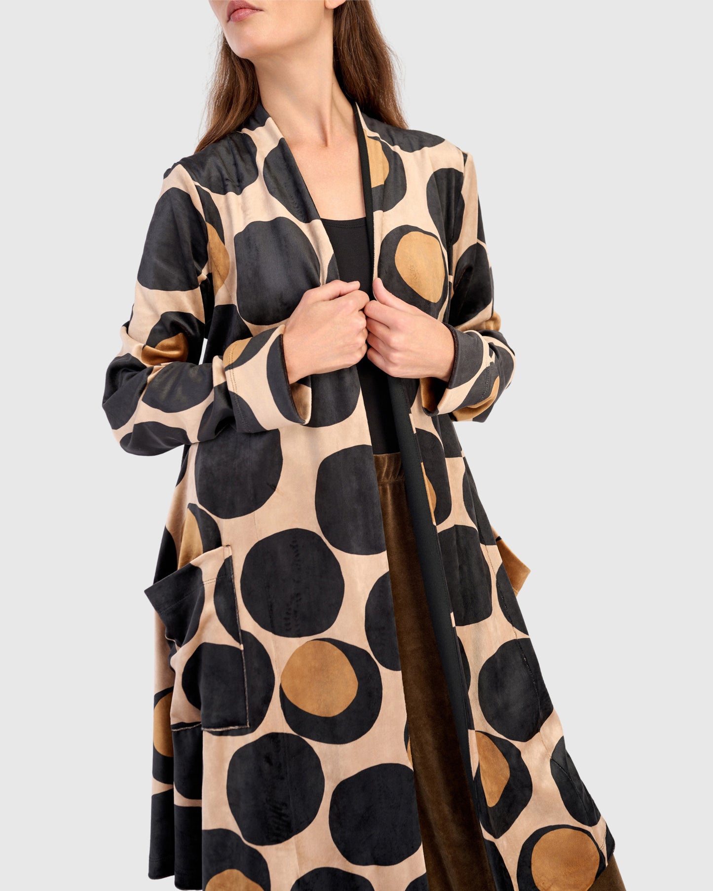 ז'קט מסתובב קטיפה עיגולים